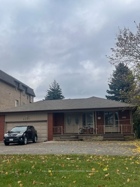 9191 Bathurst St Property Photo 1
