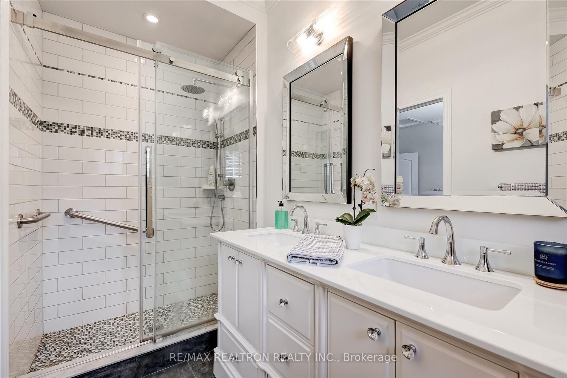1059 Broughton Lane Property Photo 27