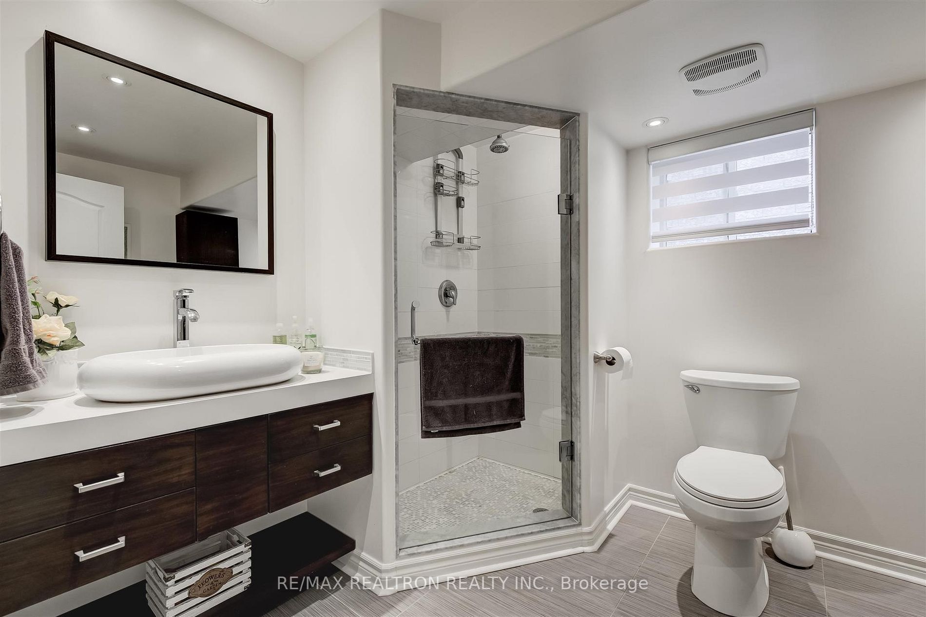 1059 Broughton Lane Property Photo 36