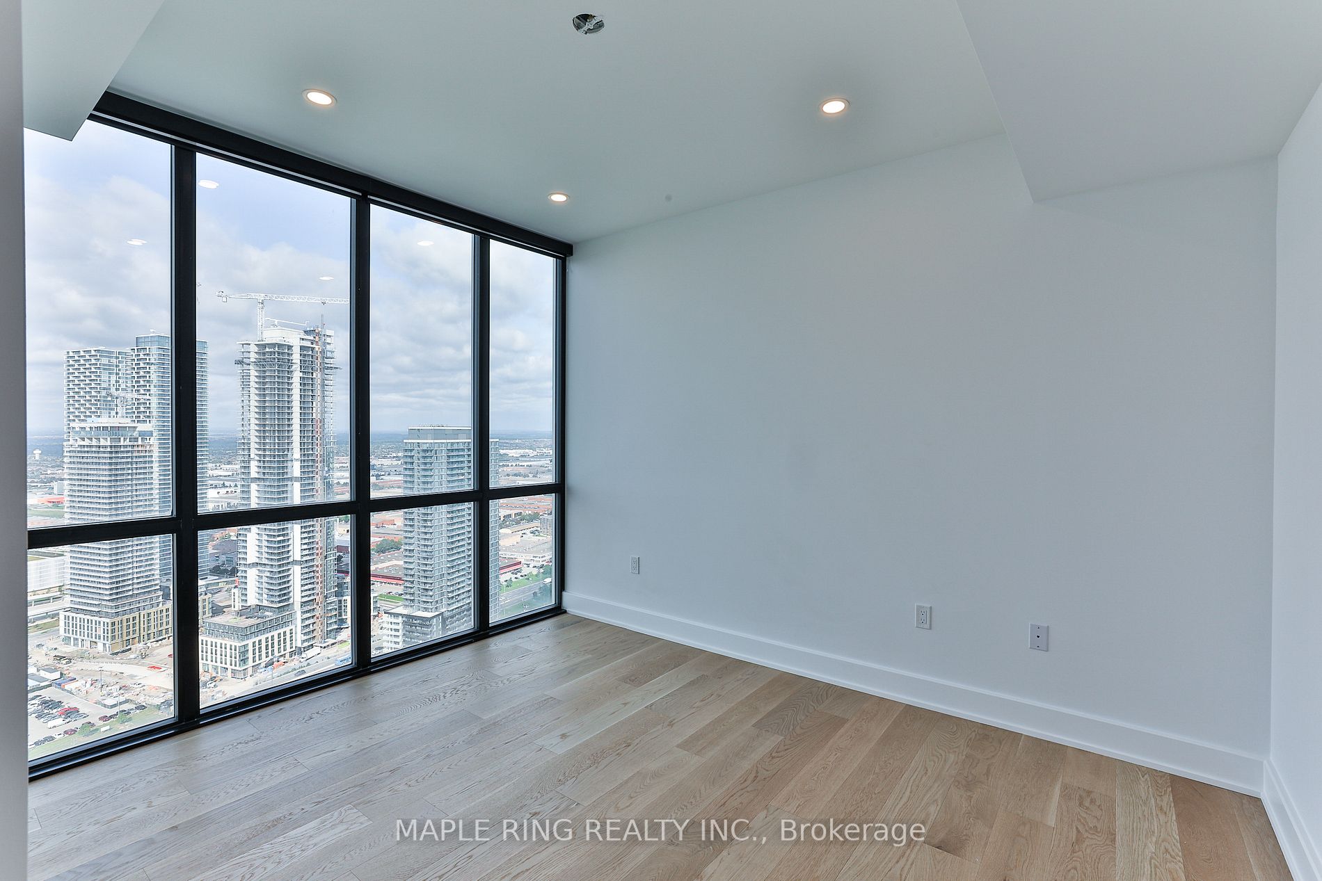 2916 Highway 7 Rd 10 Property Photo 14