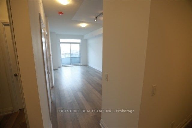 7890 Bathurst St 11 Property Photo 4