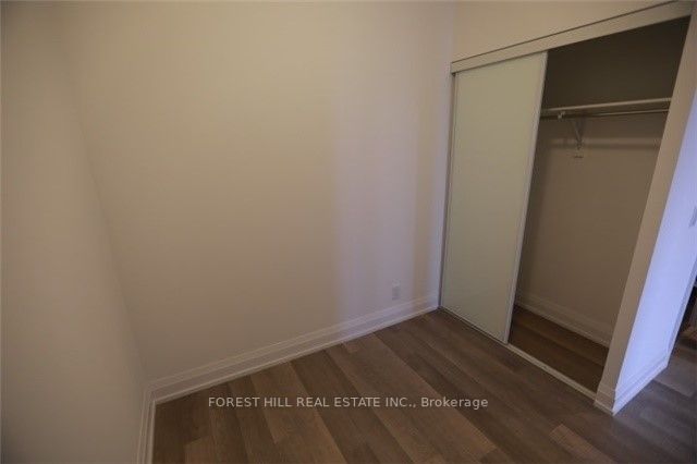 7890 Bathurst St 11 Property Photo 7