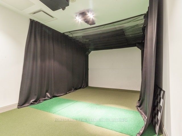 7890 Bathurst St 11 Property Photo 17