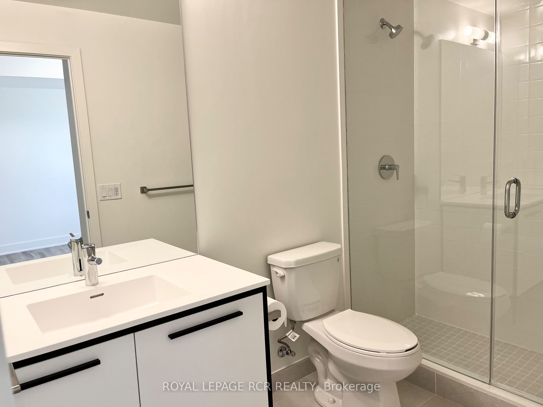 185 Deerfield Rd 18 Property Photo 23