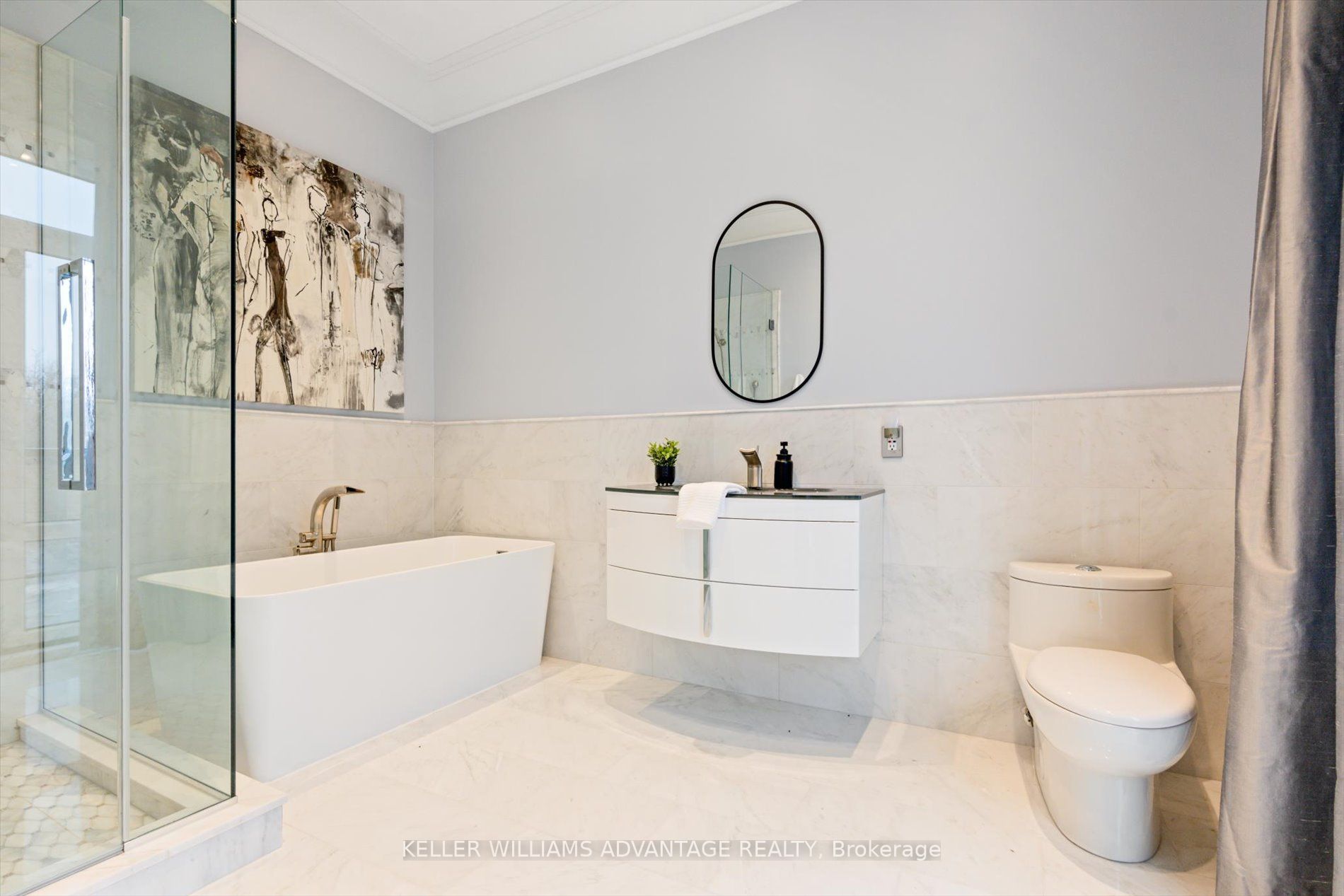 13790 Bathurst St Property Photo 22