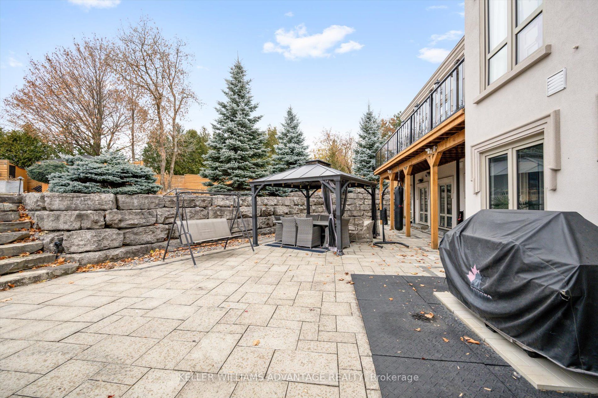 13790 Bathurst St Property Photo 39