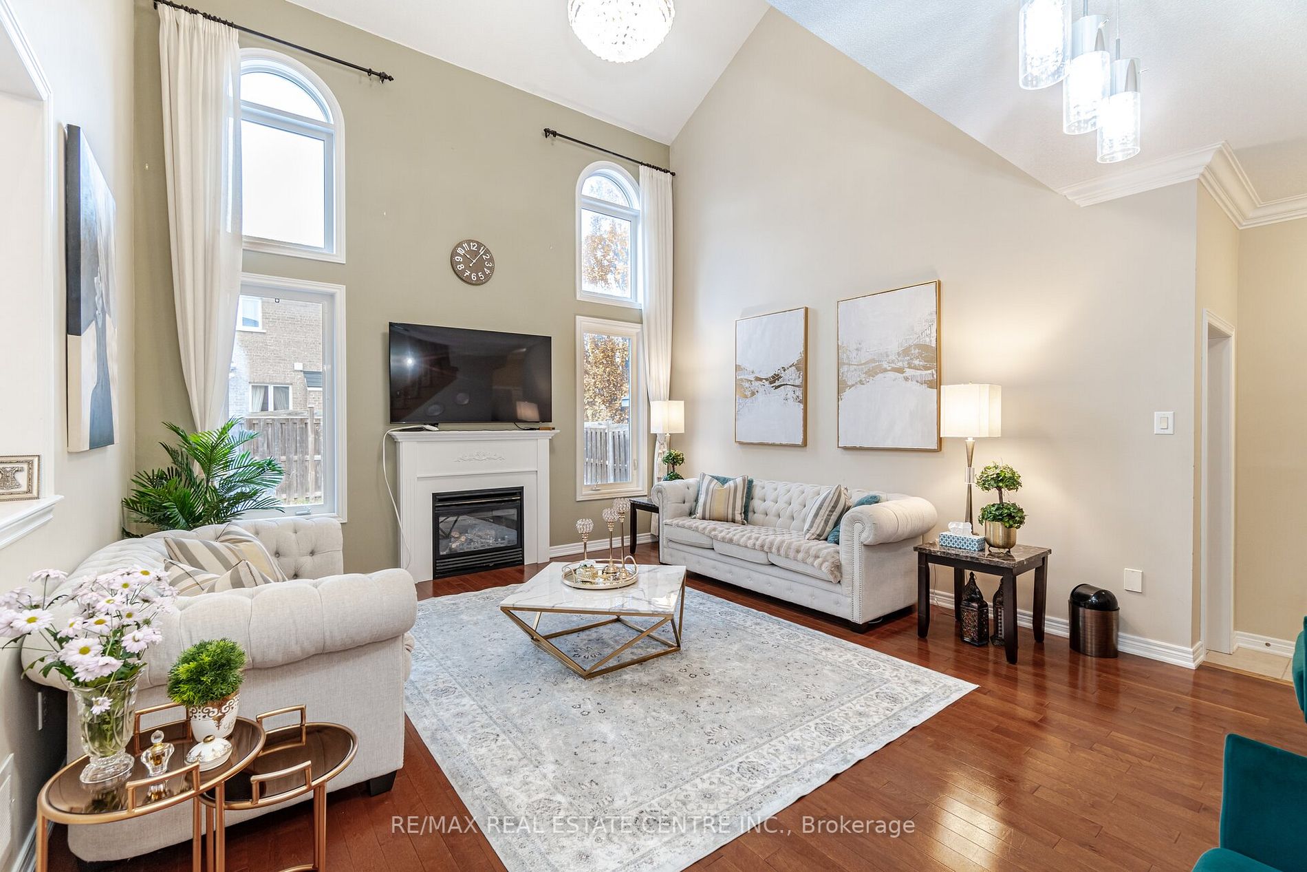 4 Hawkweed Manr Property Photo 11