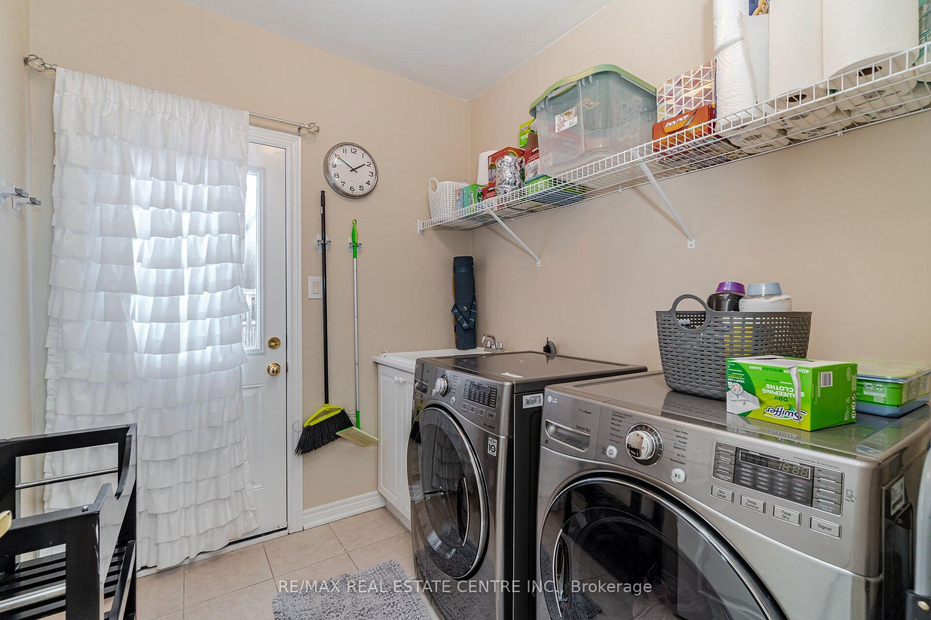 4 Hawkweed Manr Property Photo 24