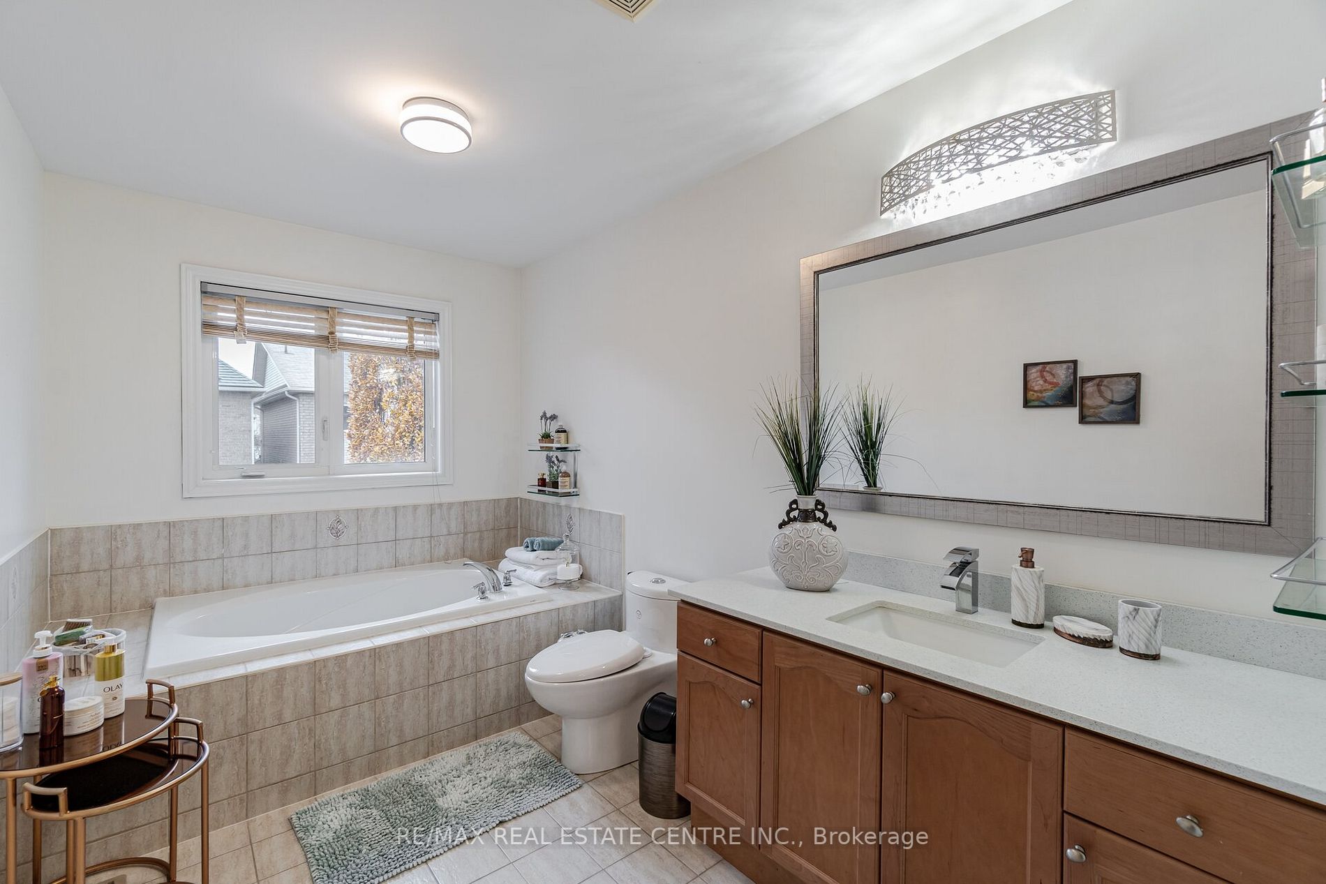 4 Hawkweed Manr Property Photo 29