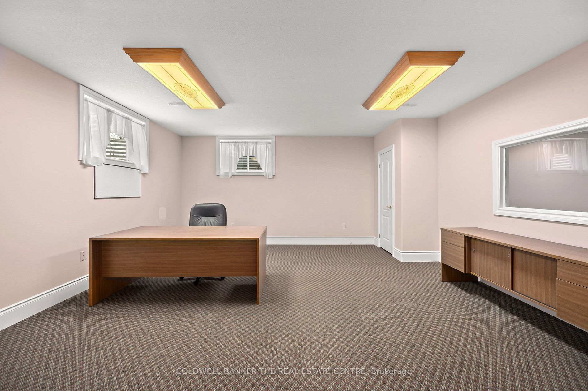 2533 Tottenham Rd E Property Photo 32