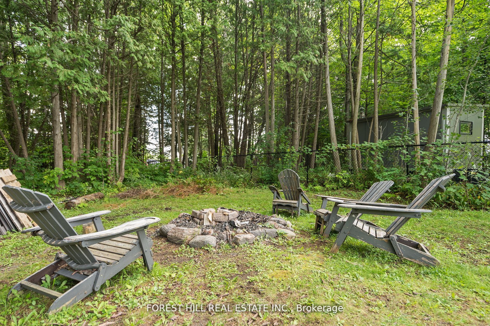 2213 Spring St Property Photo 33