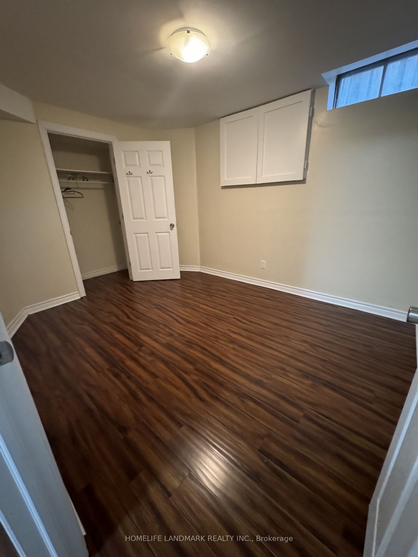 105 Larkin Ave Property Photo 8