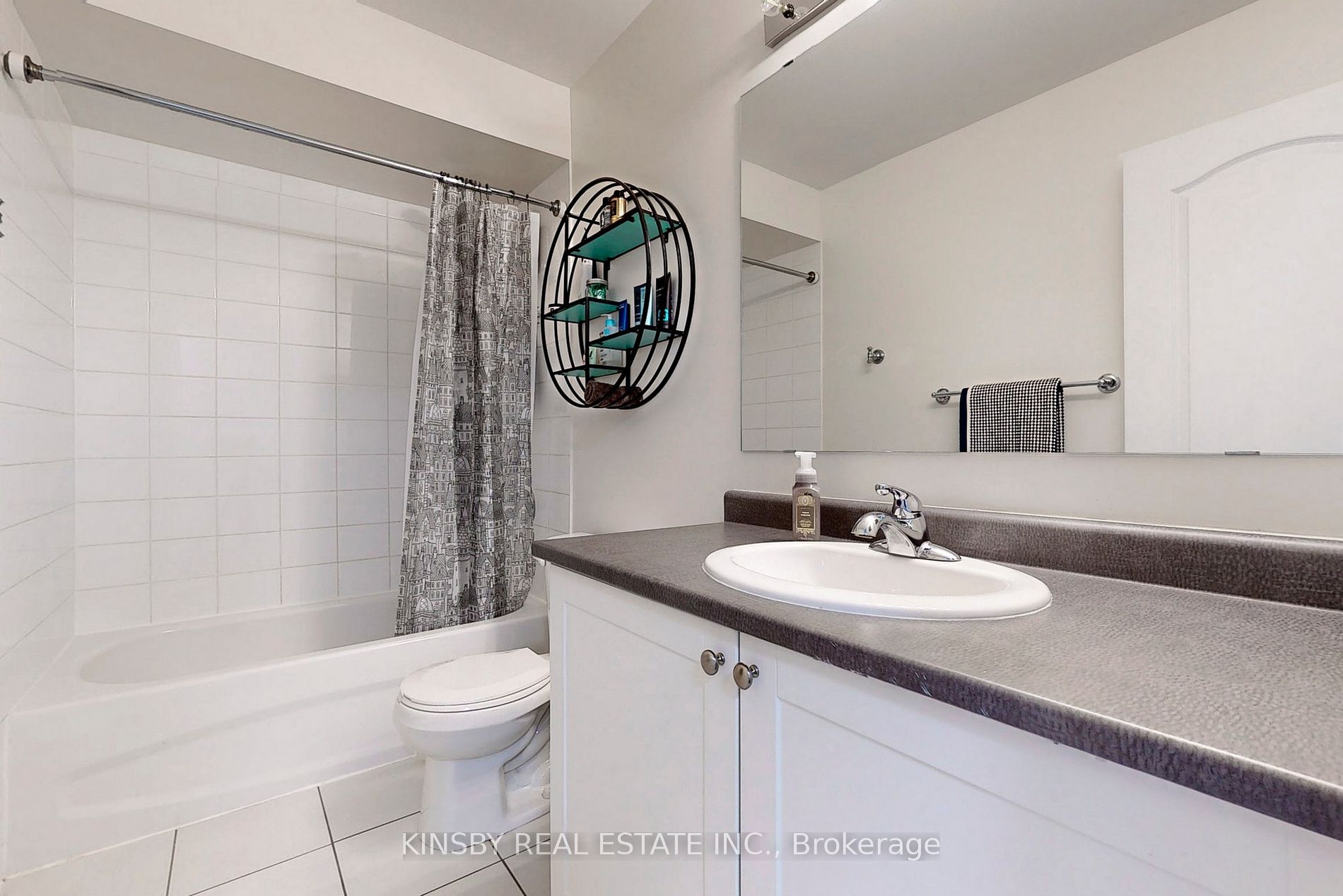 718 Wendy Culbert Cres 32 Property Photo 21