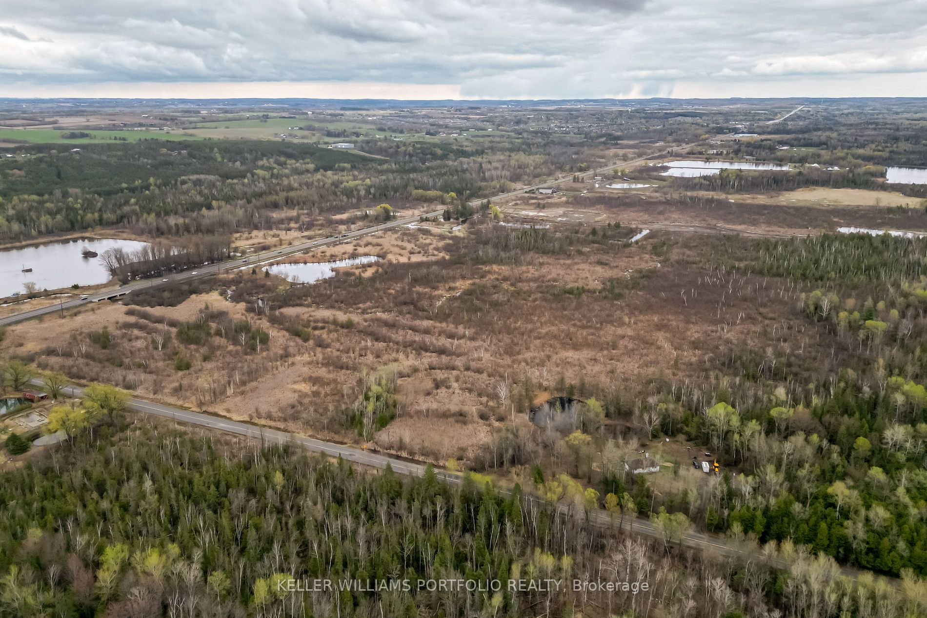 20384 Highway 48 Property Photo 1