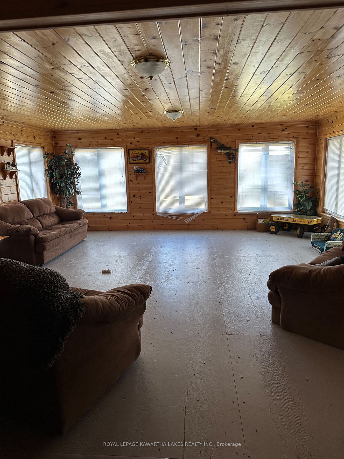 4118 Shore Rd Property Photo 5
