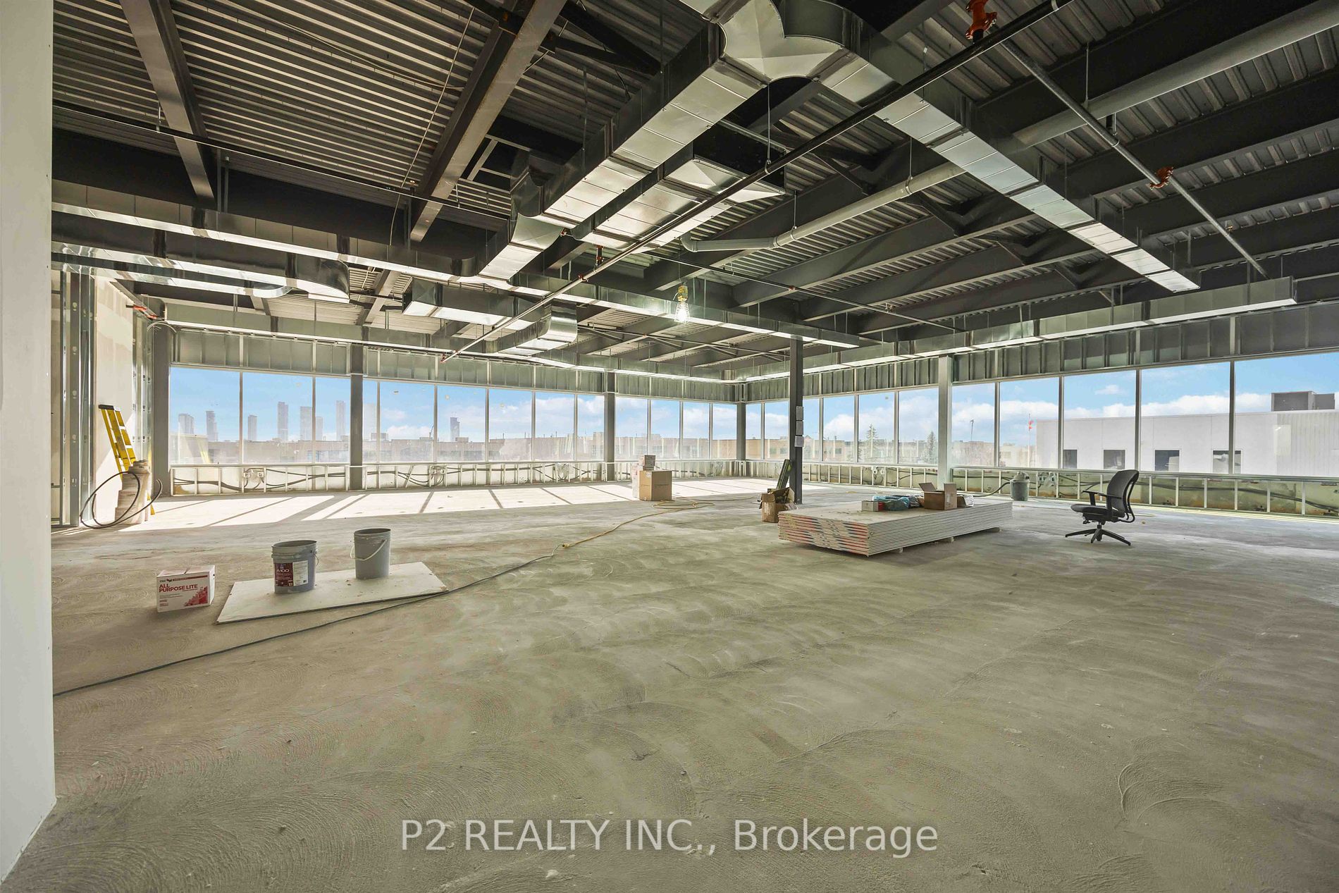 132 Corstate Ave Property Photo 7