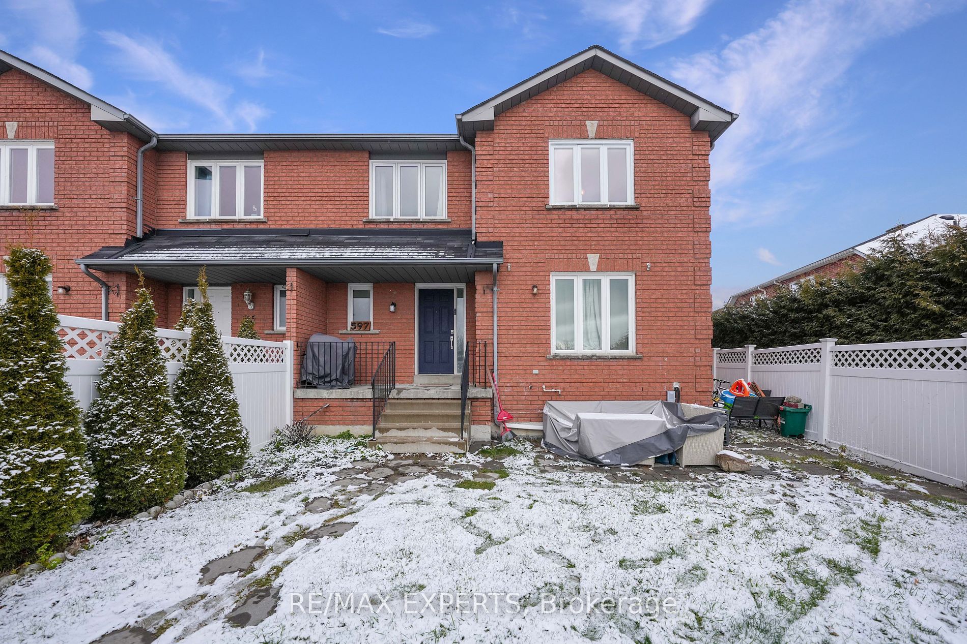 Picture of 597 Walpole Cres