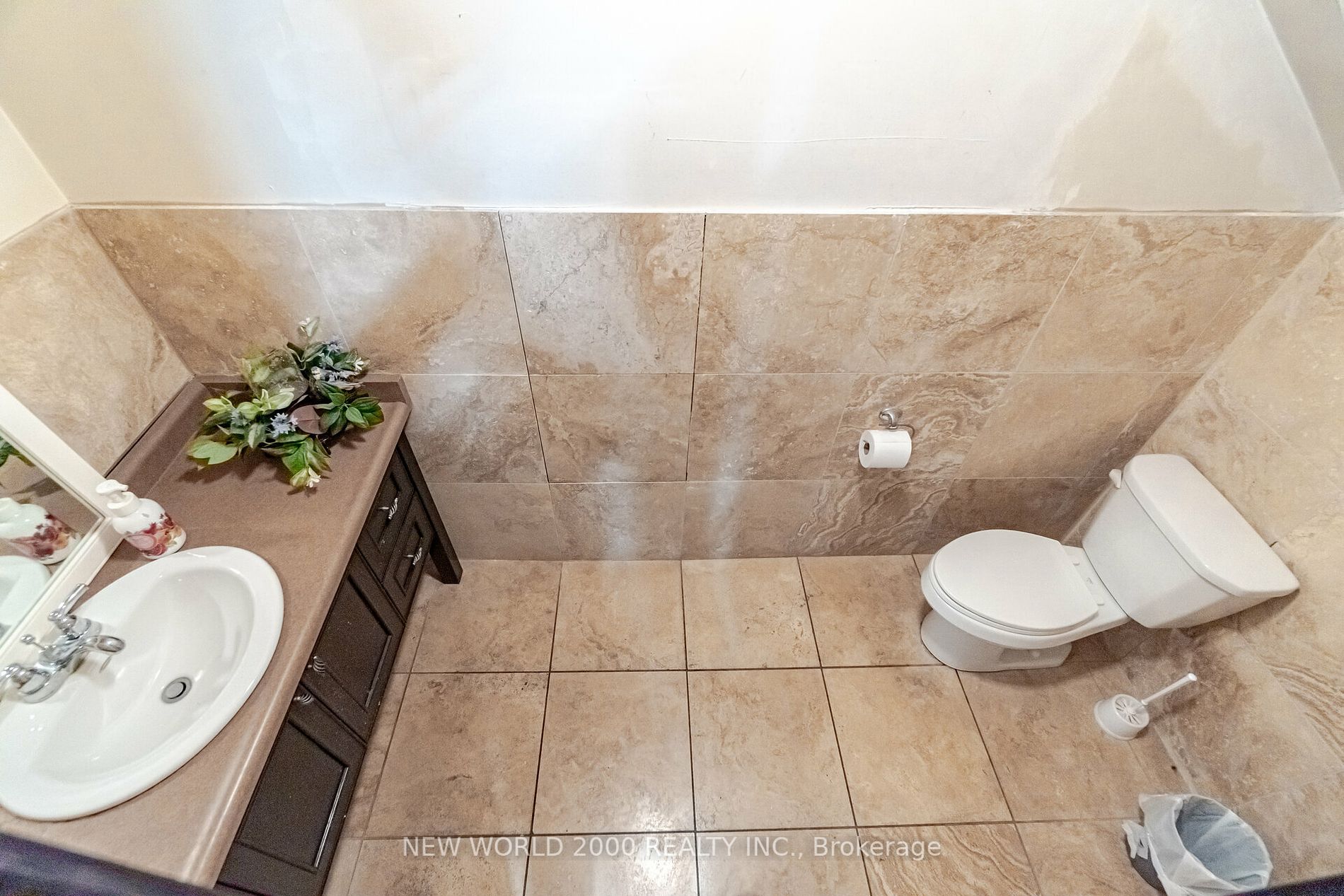 80 Carlauren Rd Property Photo 5
