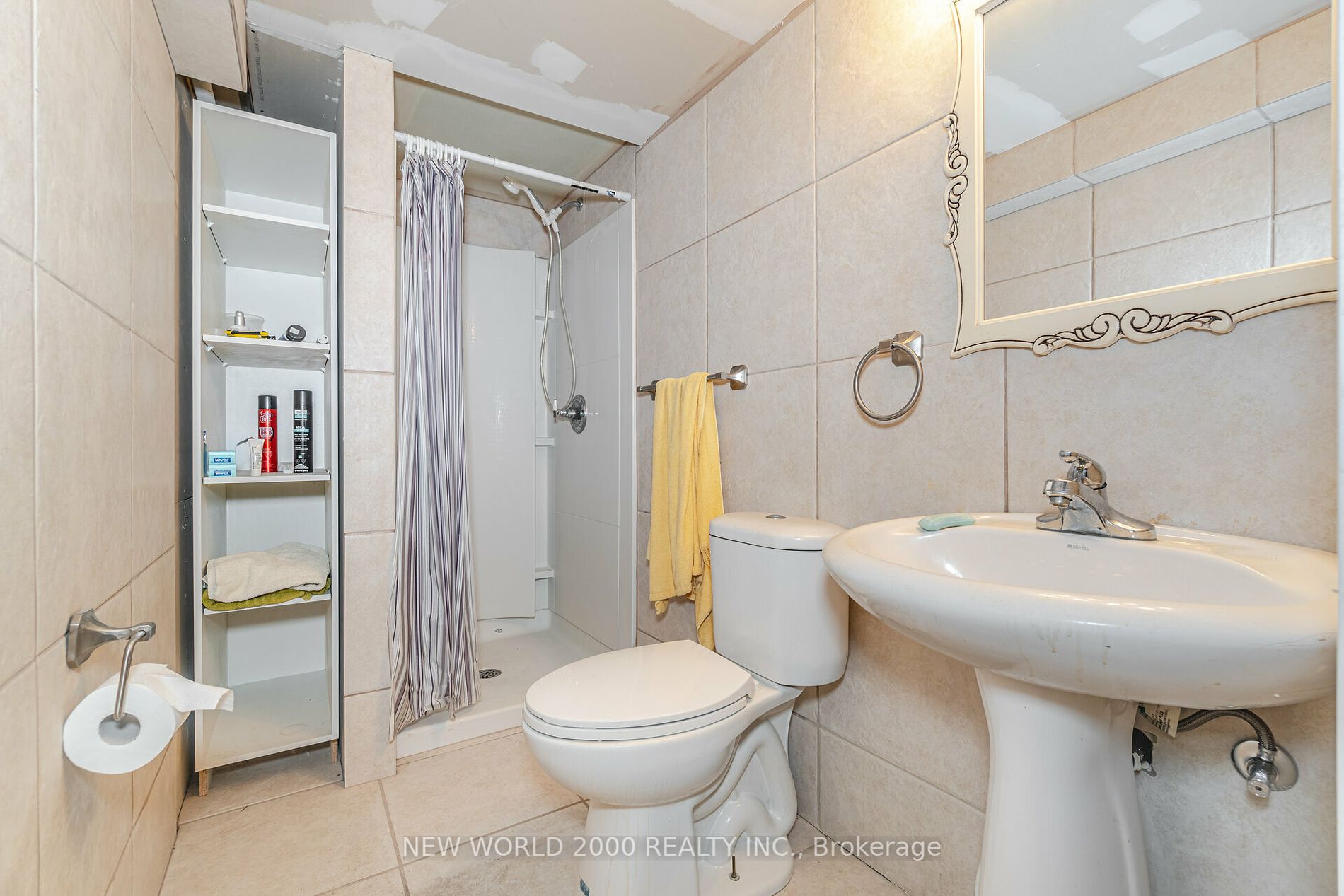 80 Carlauren Rd Property Photo 6