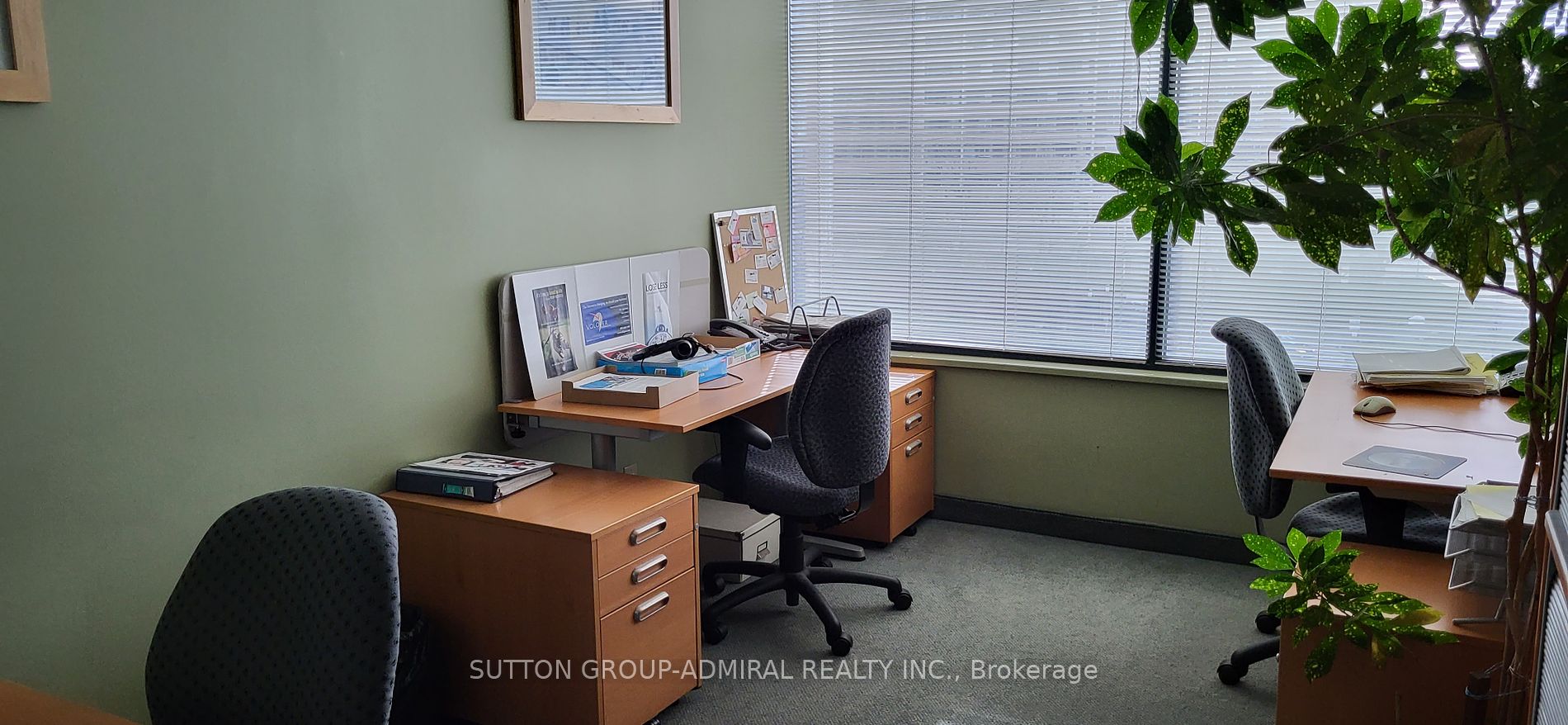 3100 Steeles Ave W Property Photo 2