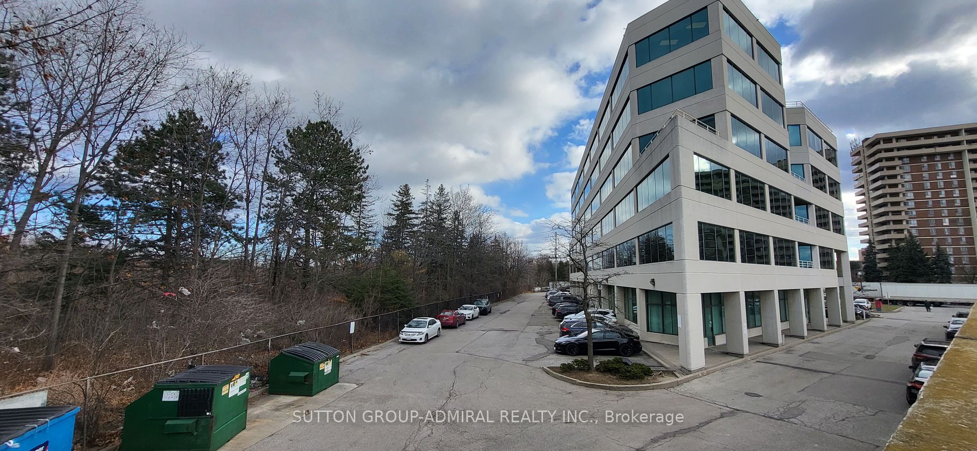 3100 Steeles Ave W Property Photo 37