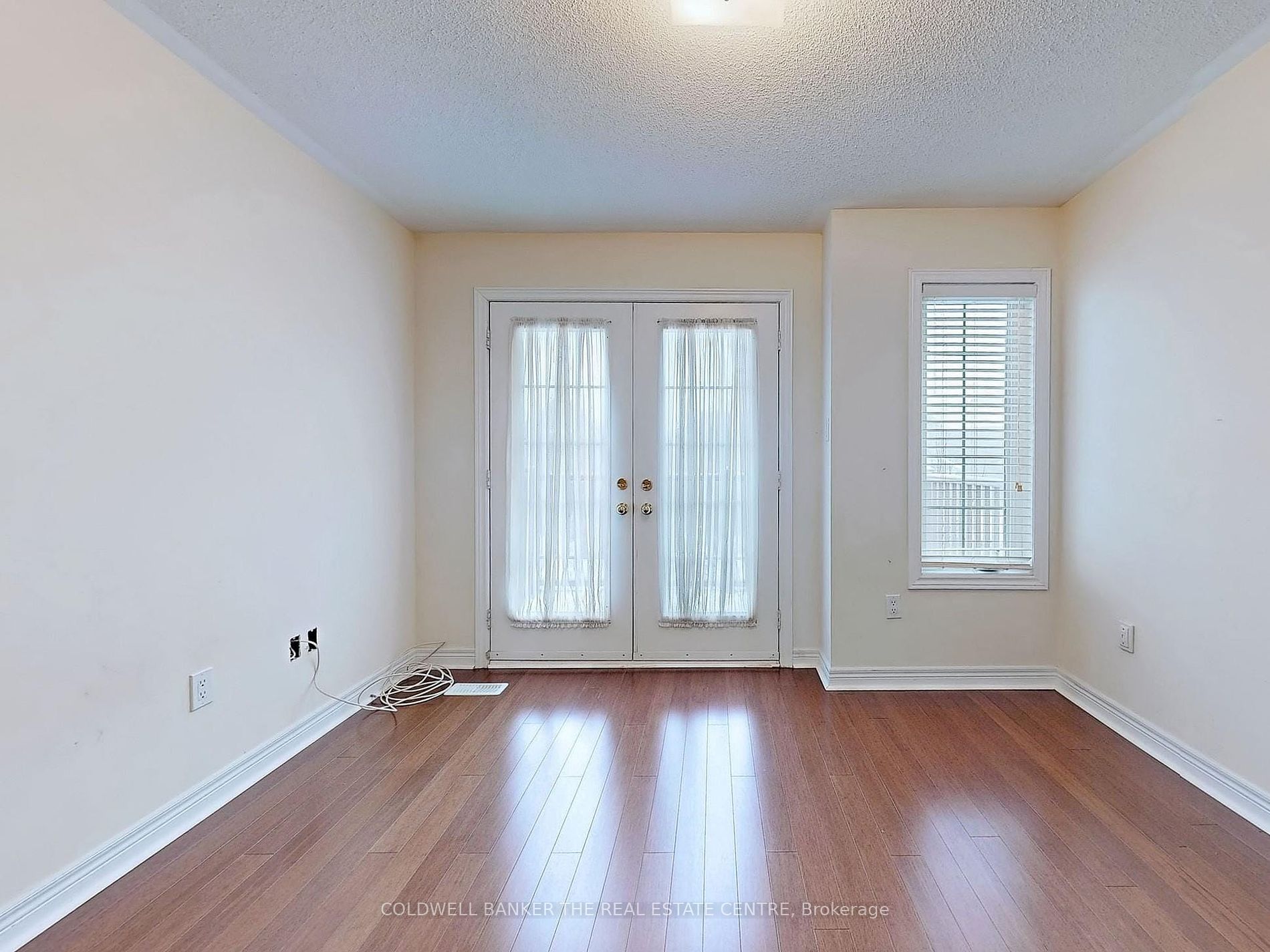 158 Laramie Cres Property Photo 18