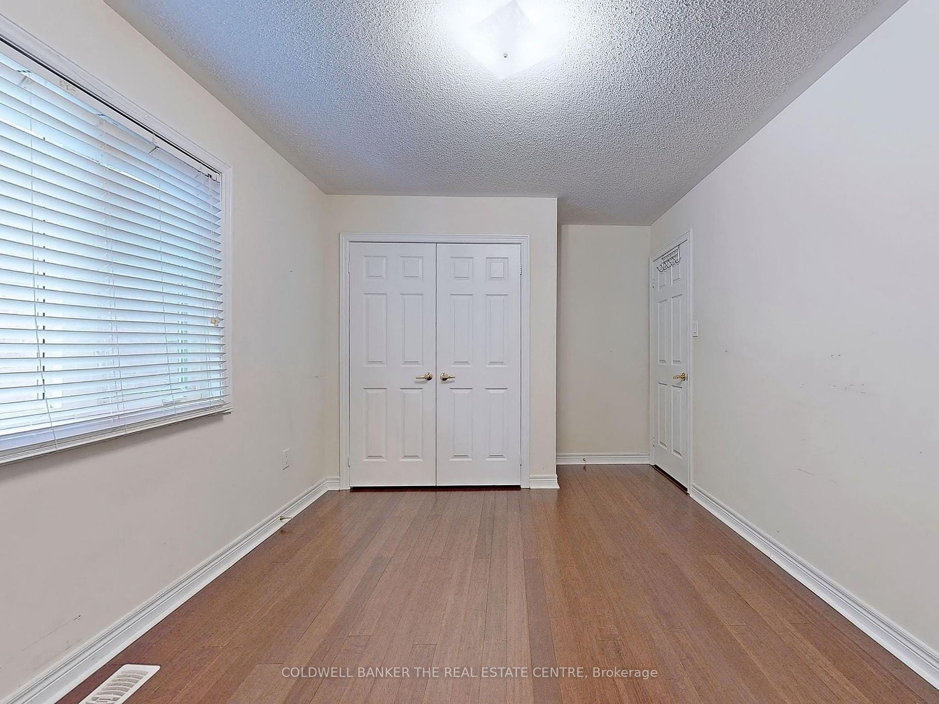 158 Laramie Cres Property Photo 19