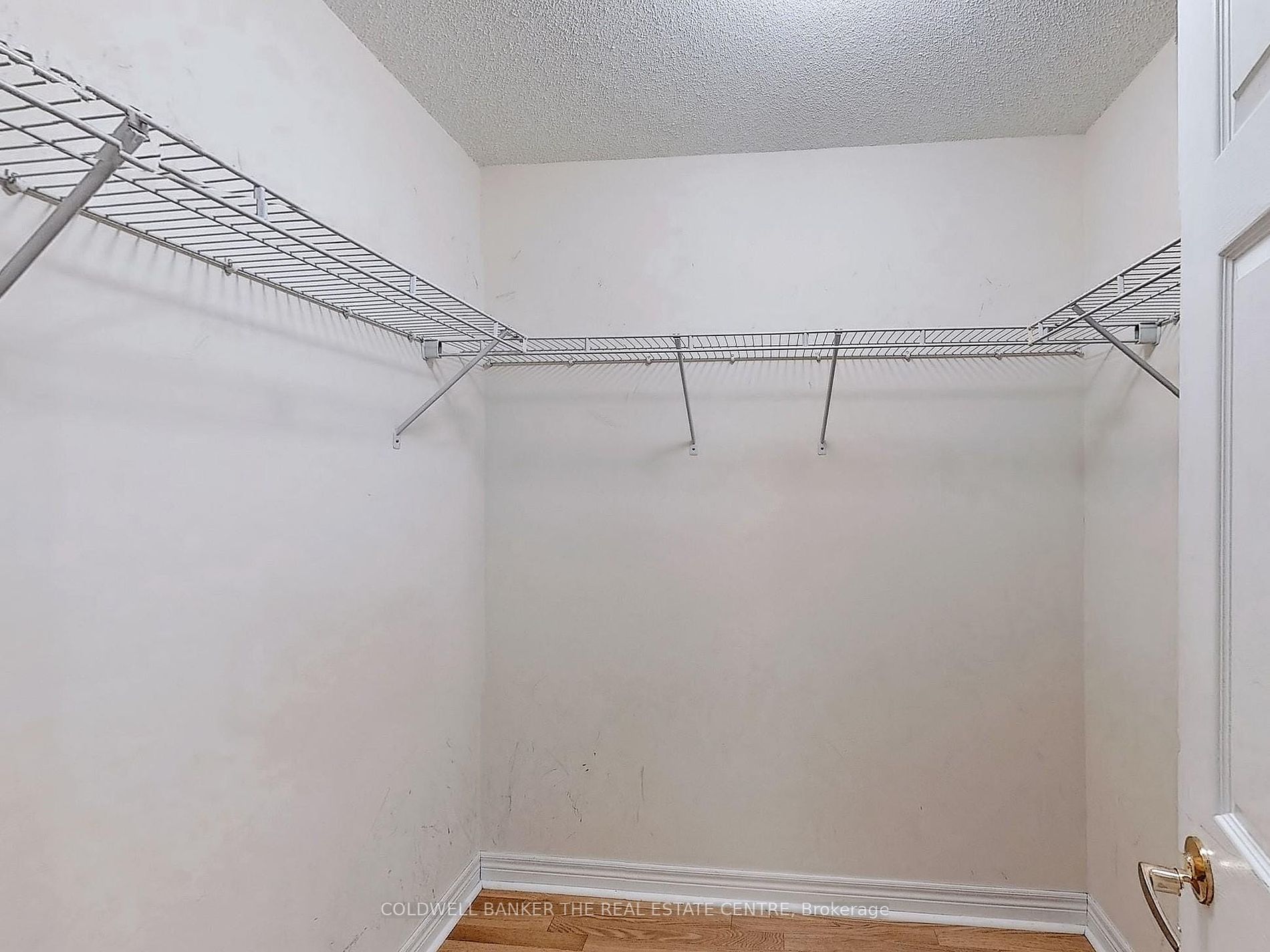 158 Laramie Cres Property Photo 26