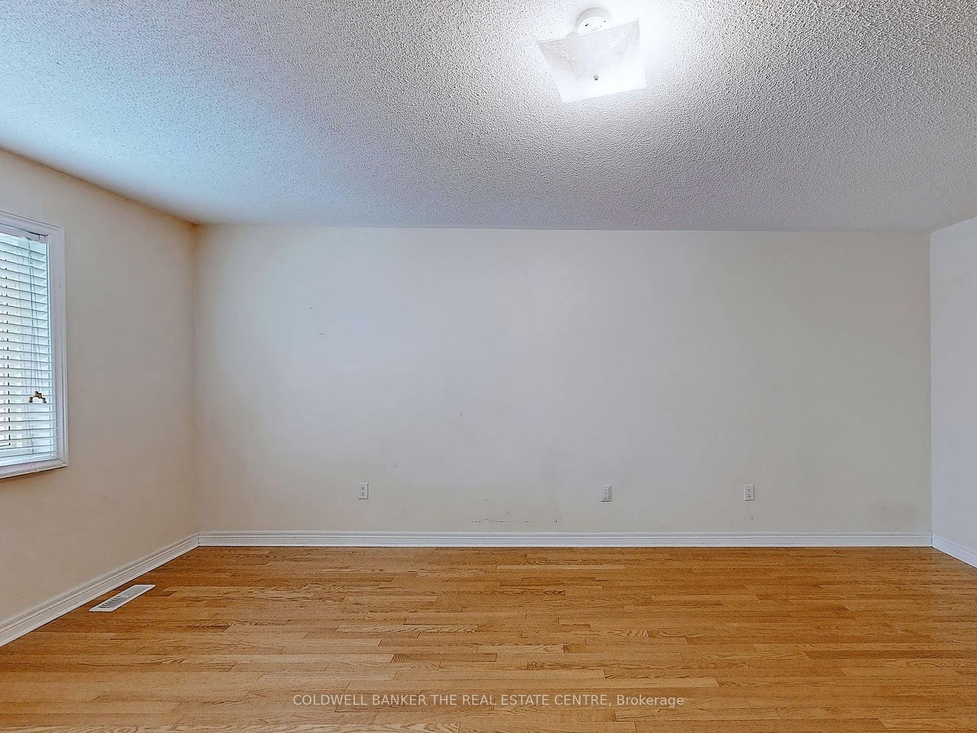 158 Laramie Cres Property Photo 29