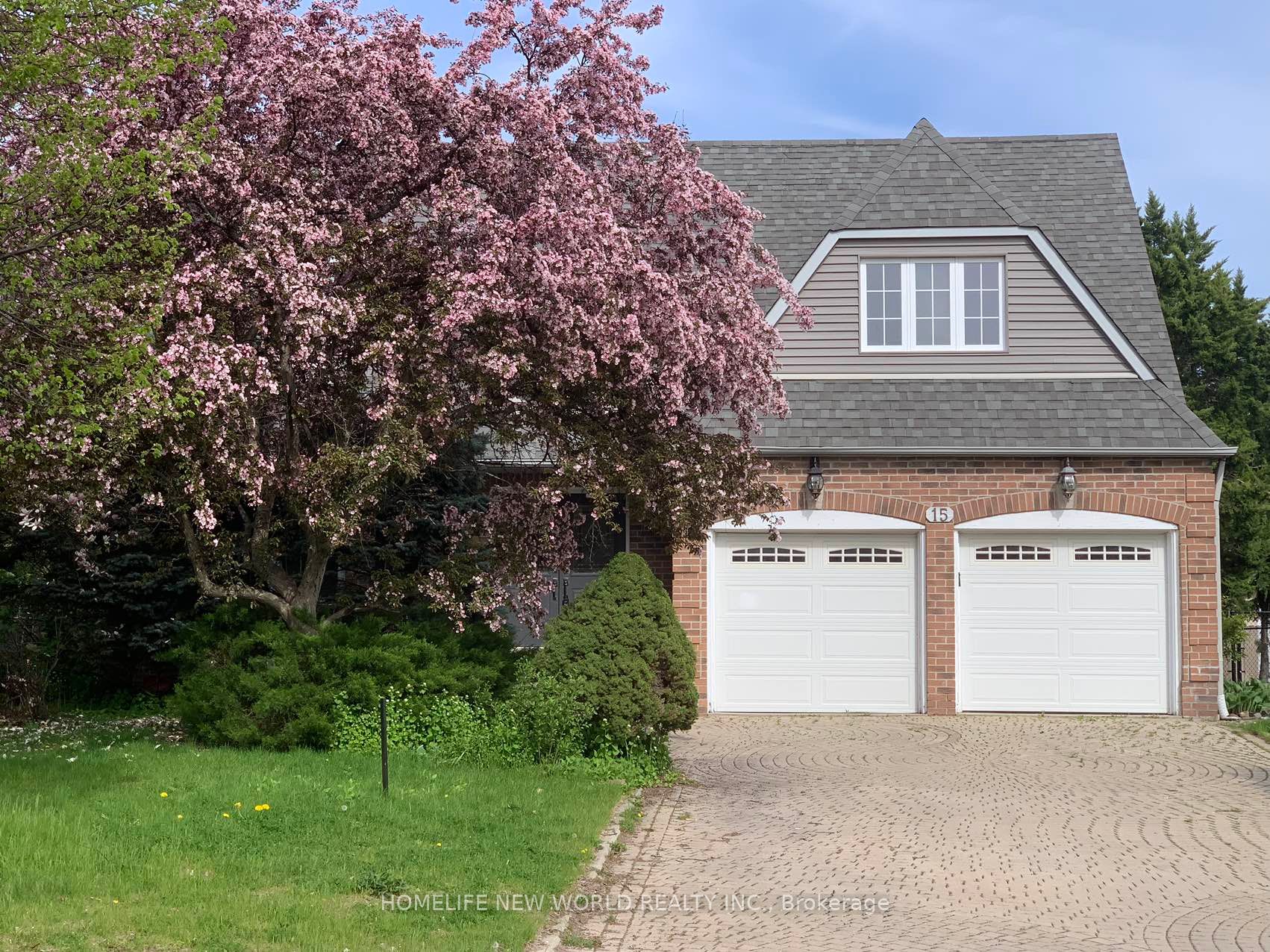 15 Marylebone Cres Property Photo 1
