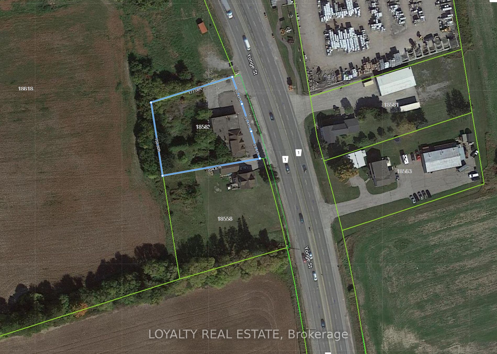 18582 Yonge St Property Photo 1
