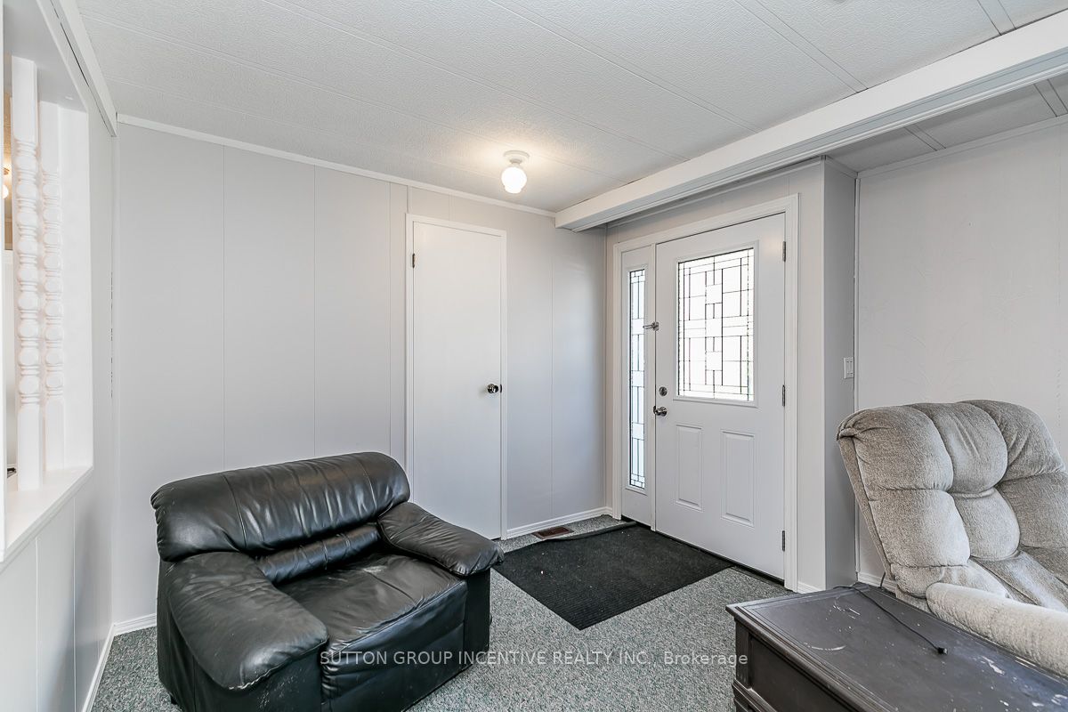 109 Linden Lane Property Photo 4