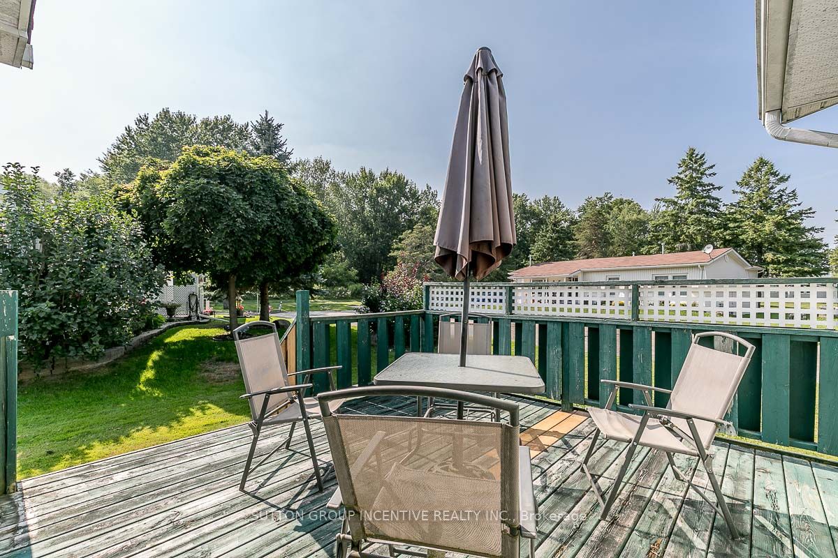 109 Linden Lane Property Photo 17