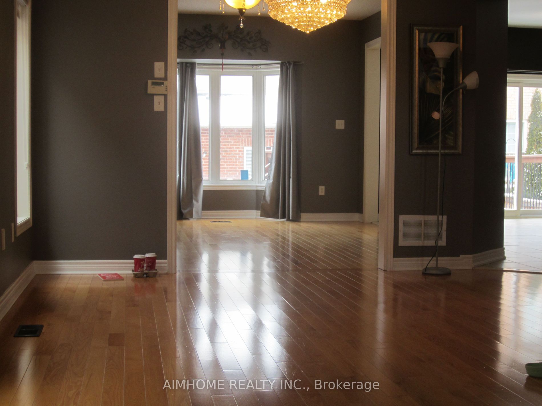 18 Carnoustie Cres Property Photo 2