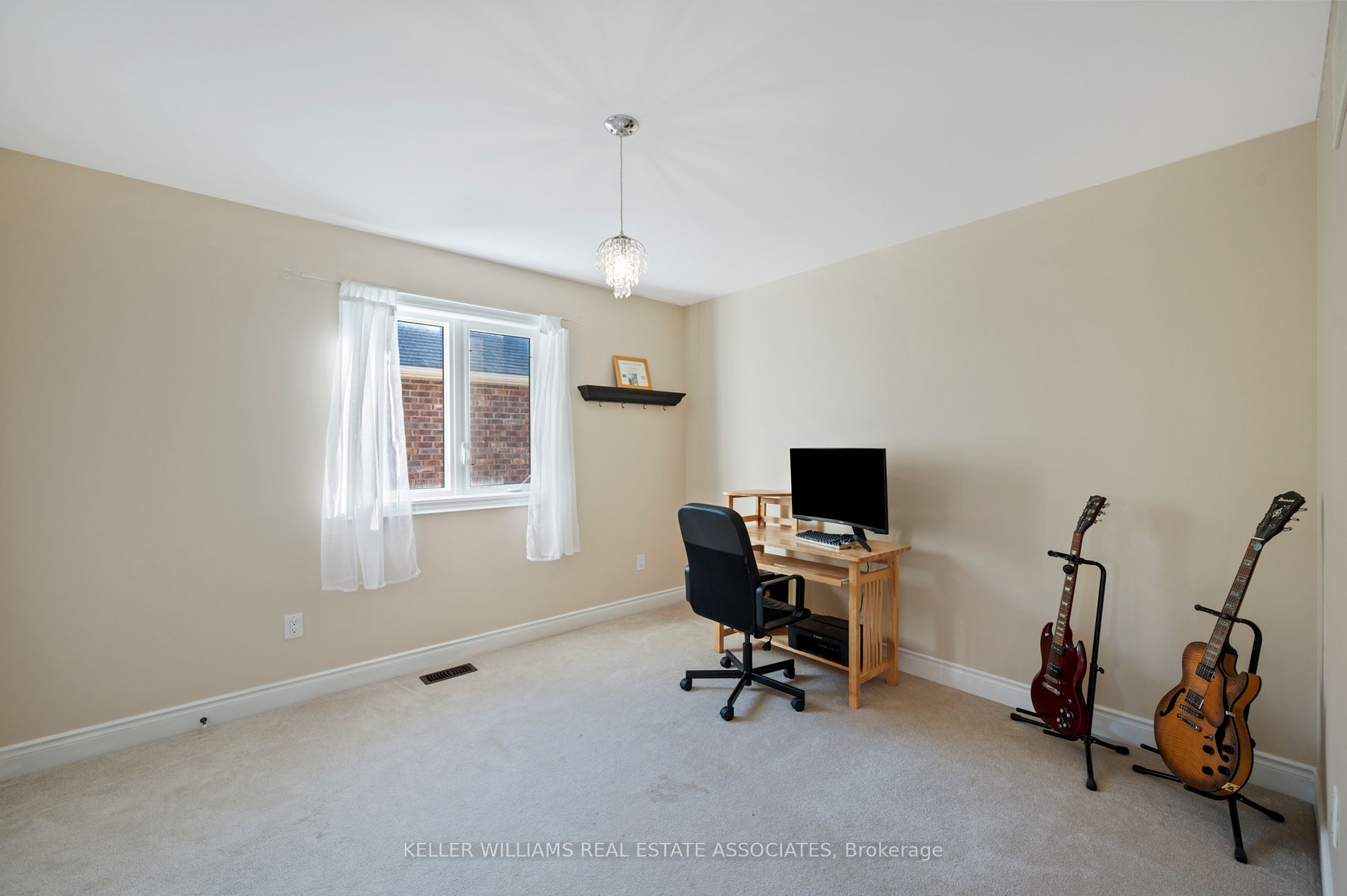 1350 Lormel Gate Property Photo 22