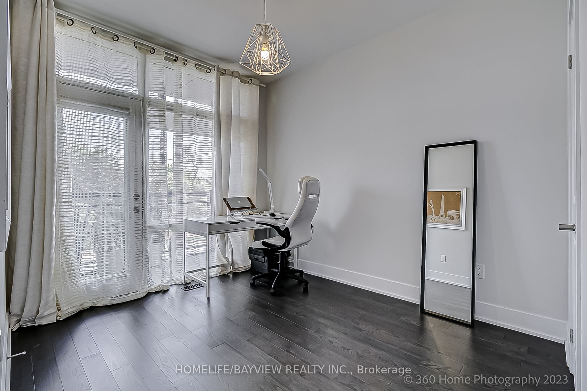 9174 Bathurst St Property Photo 15