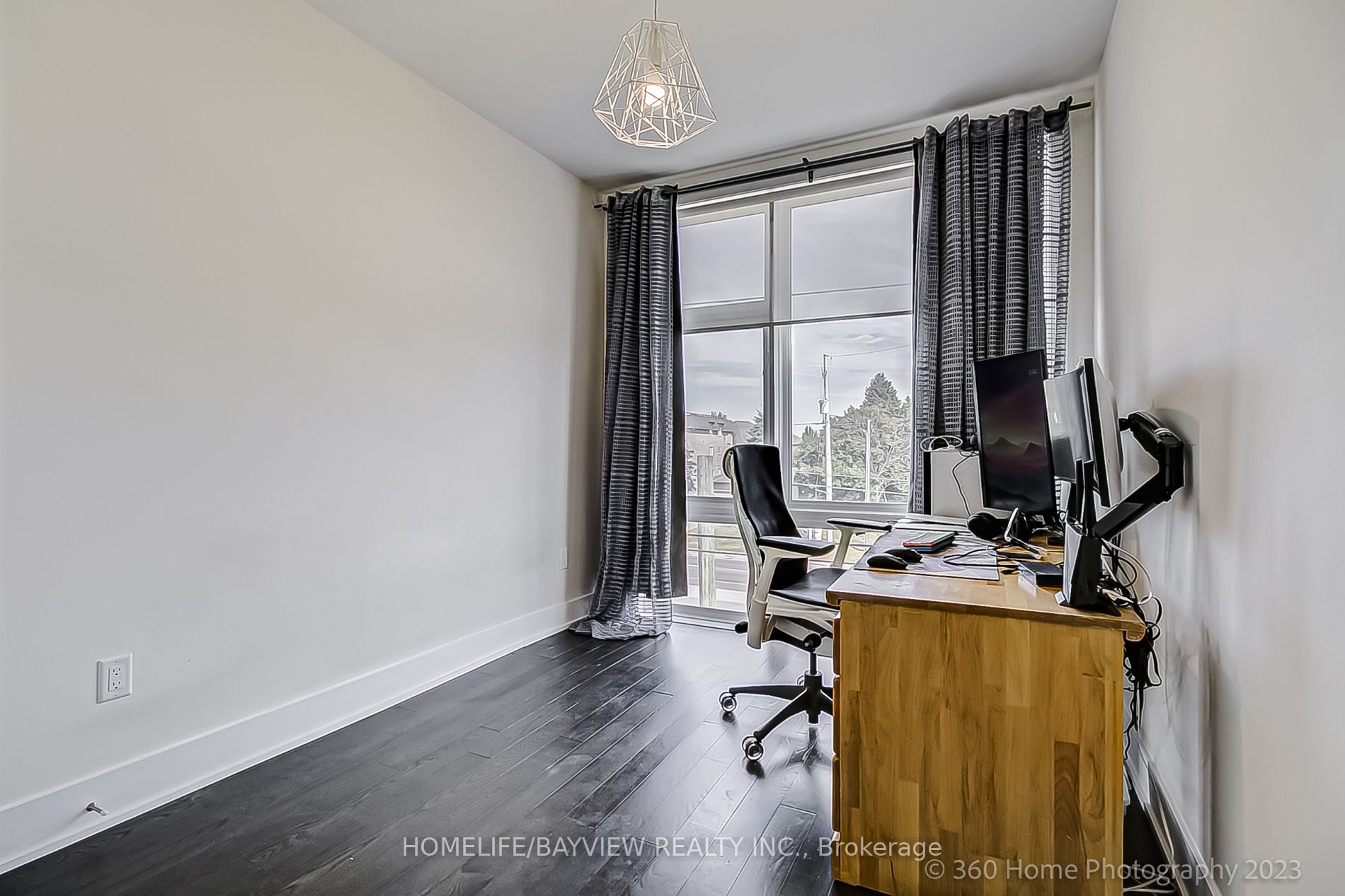 9174 Bathurst St Property Photo 16