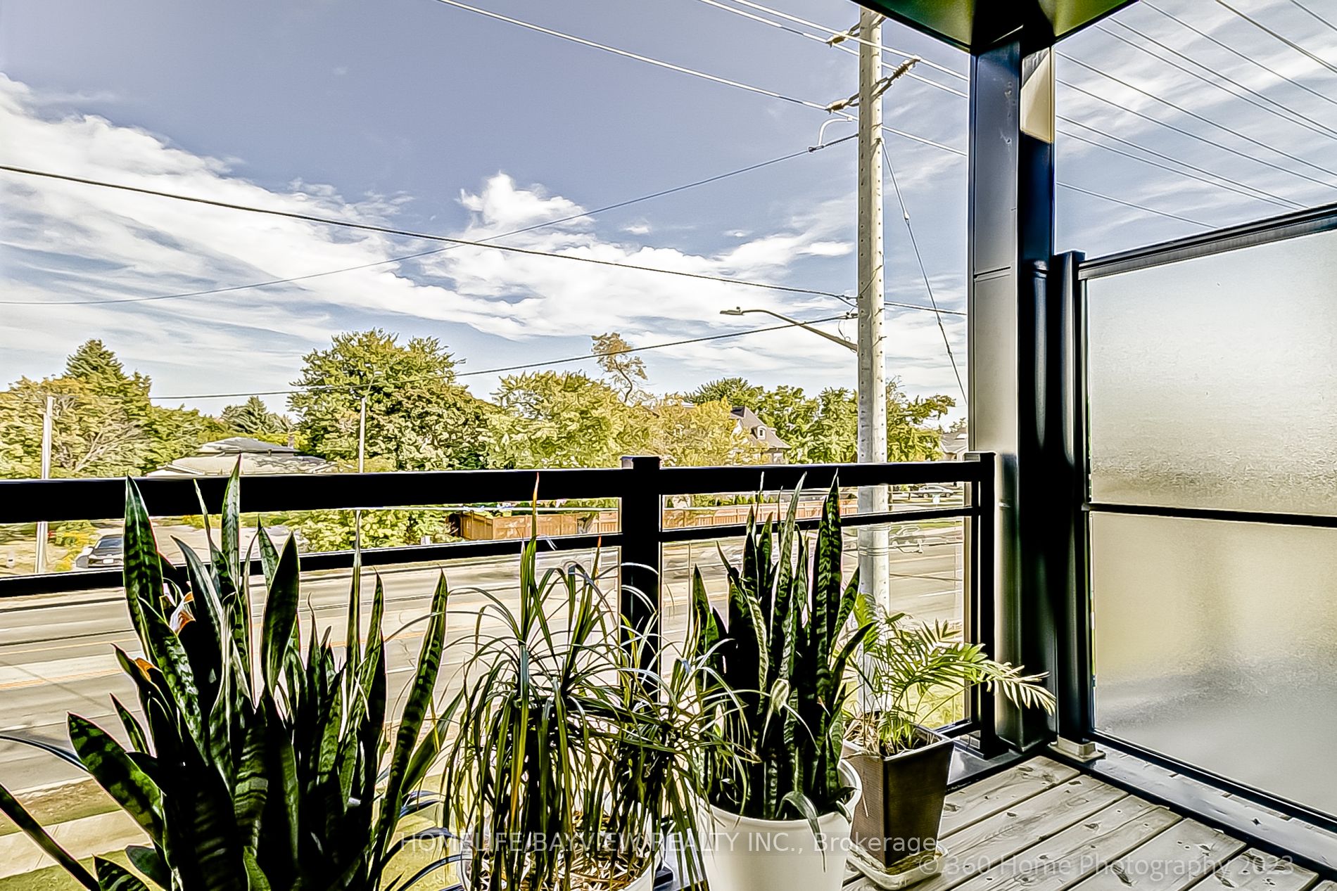 9174 Bathurst St Property Photo 22