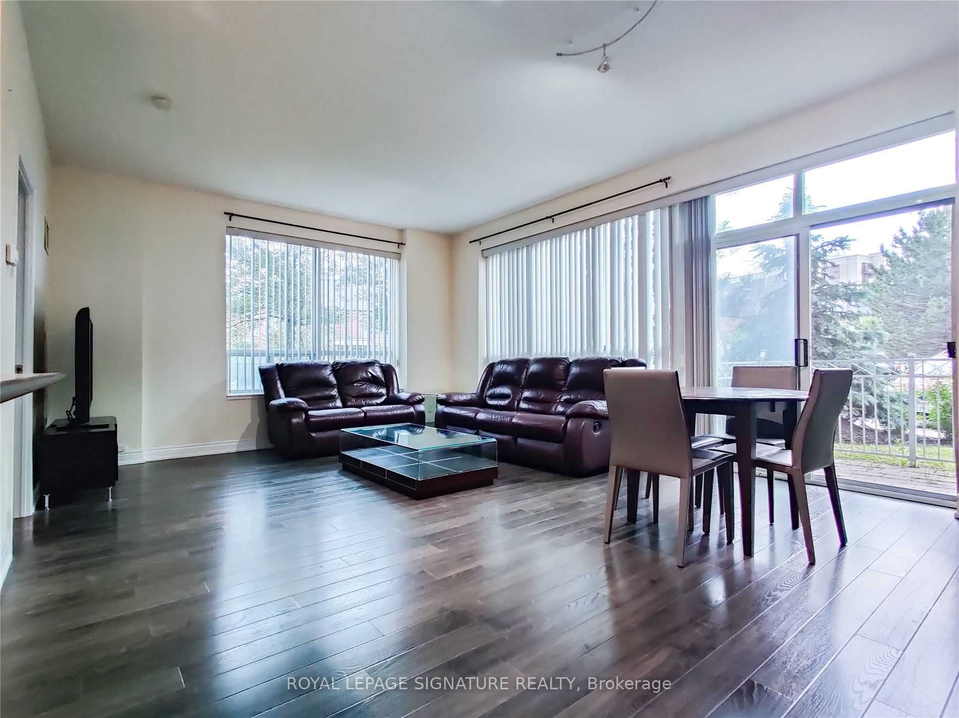 62 Suncrest Blvd 15 Property Photo 1