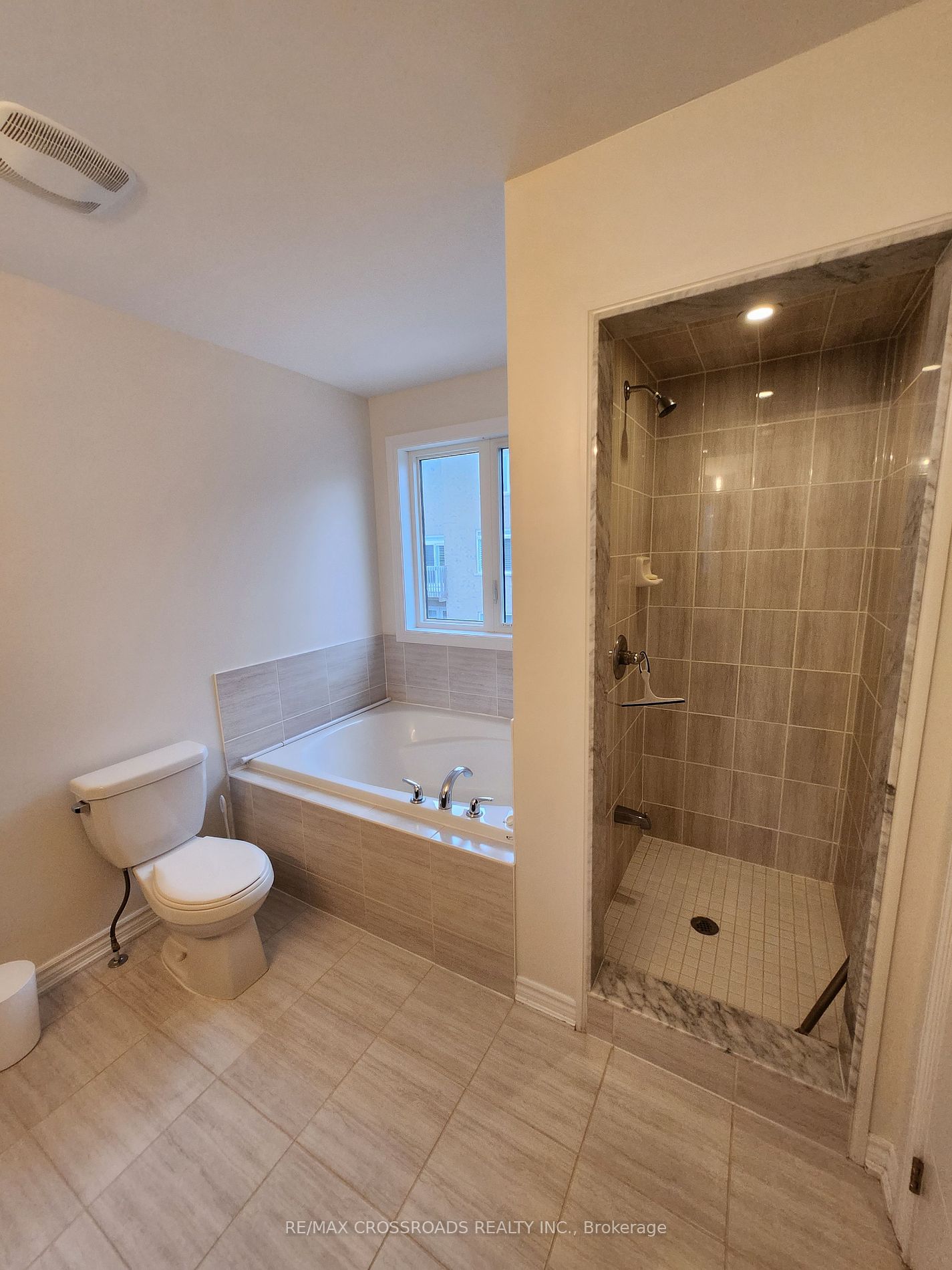 1280 Bardeau St S Property Photo 17
