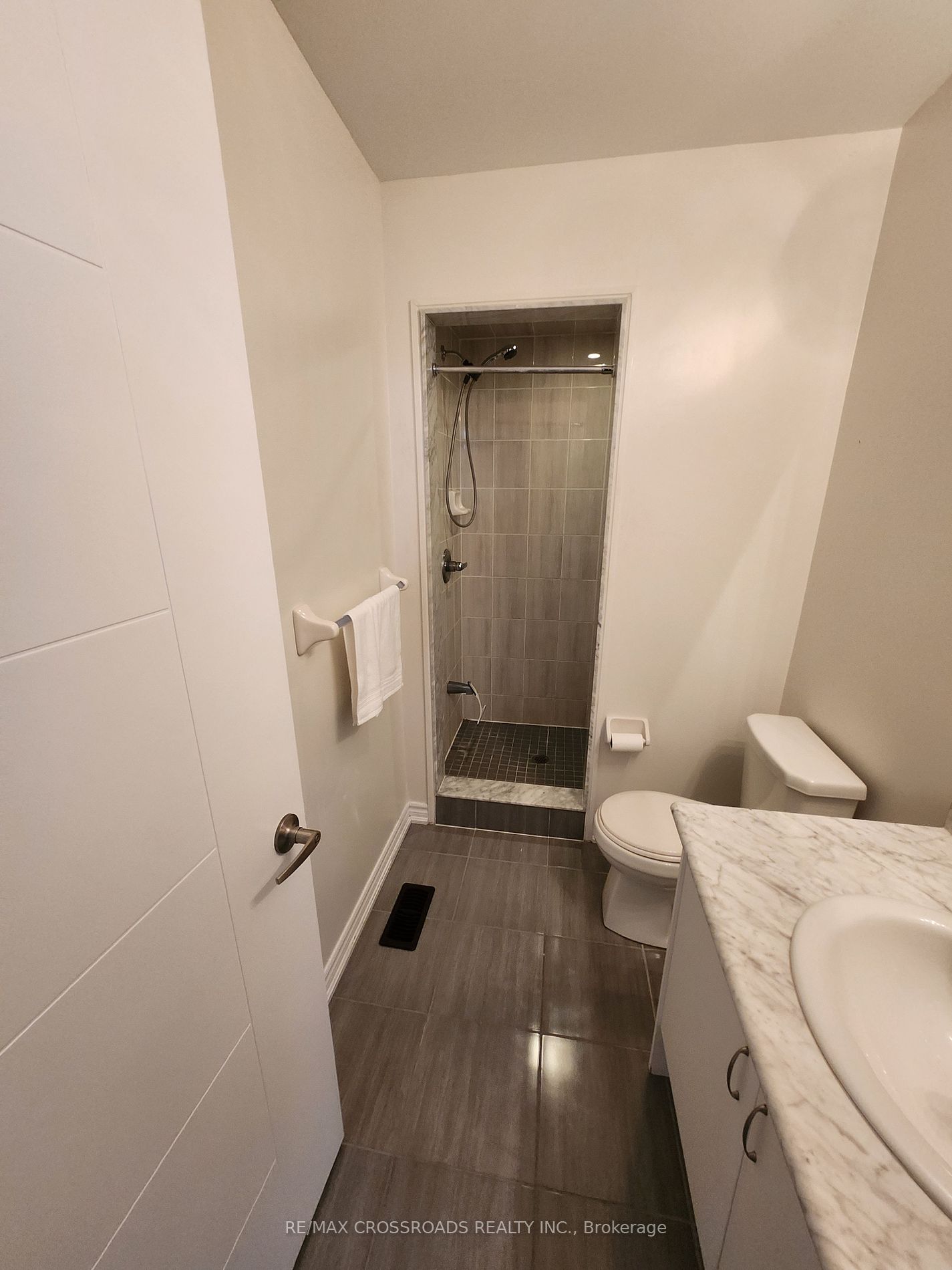 1280 Bardeau St S Property Photo 21