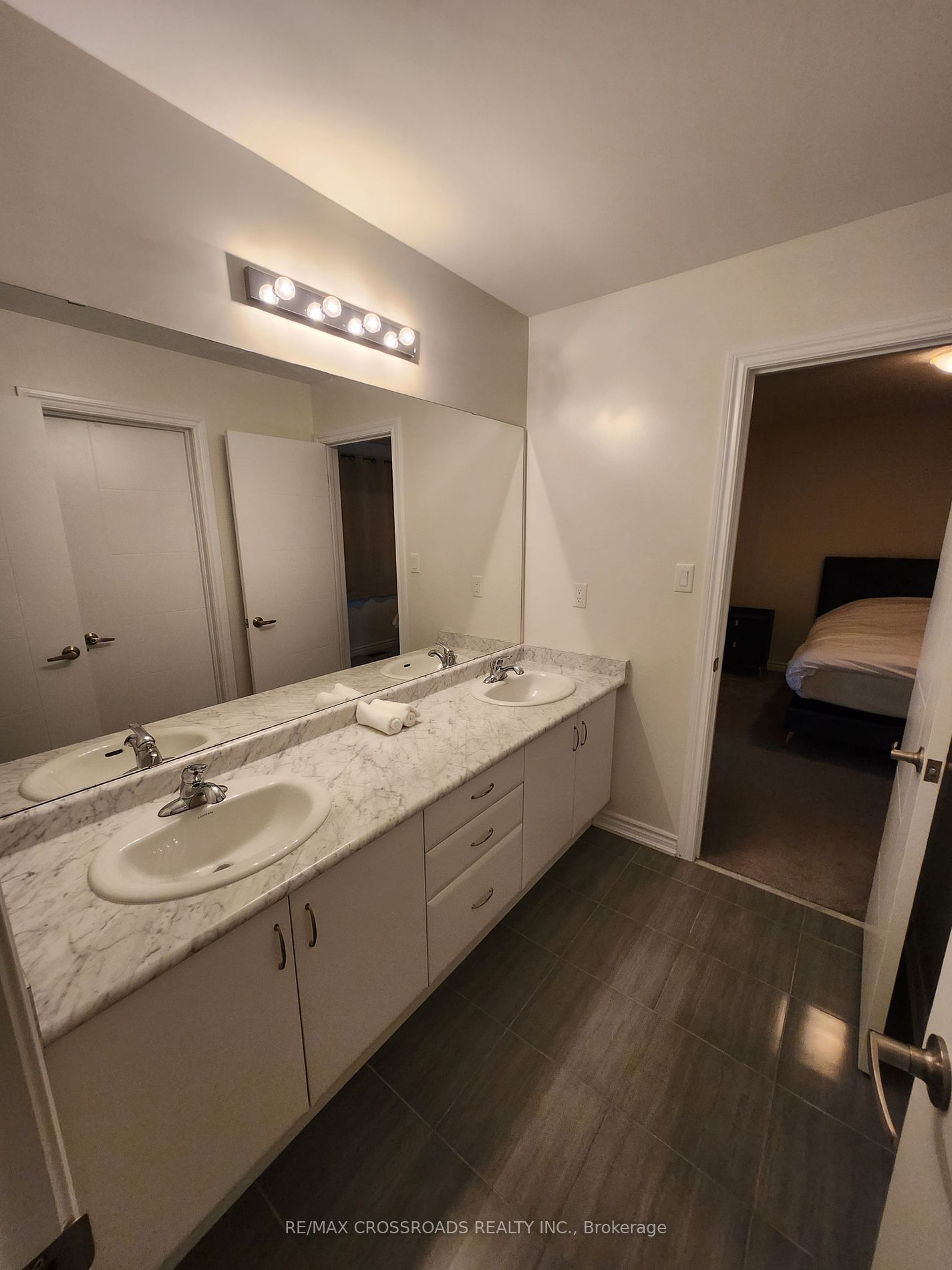 1280 Bardeau St S Property Photo 23