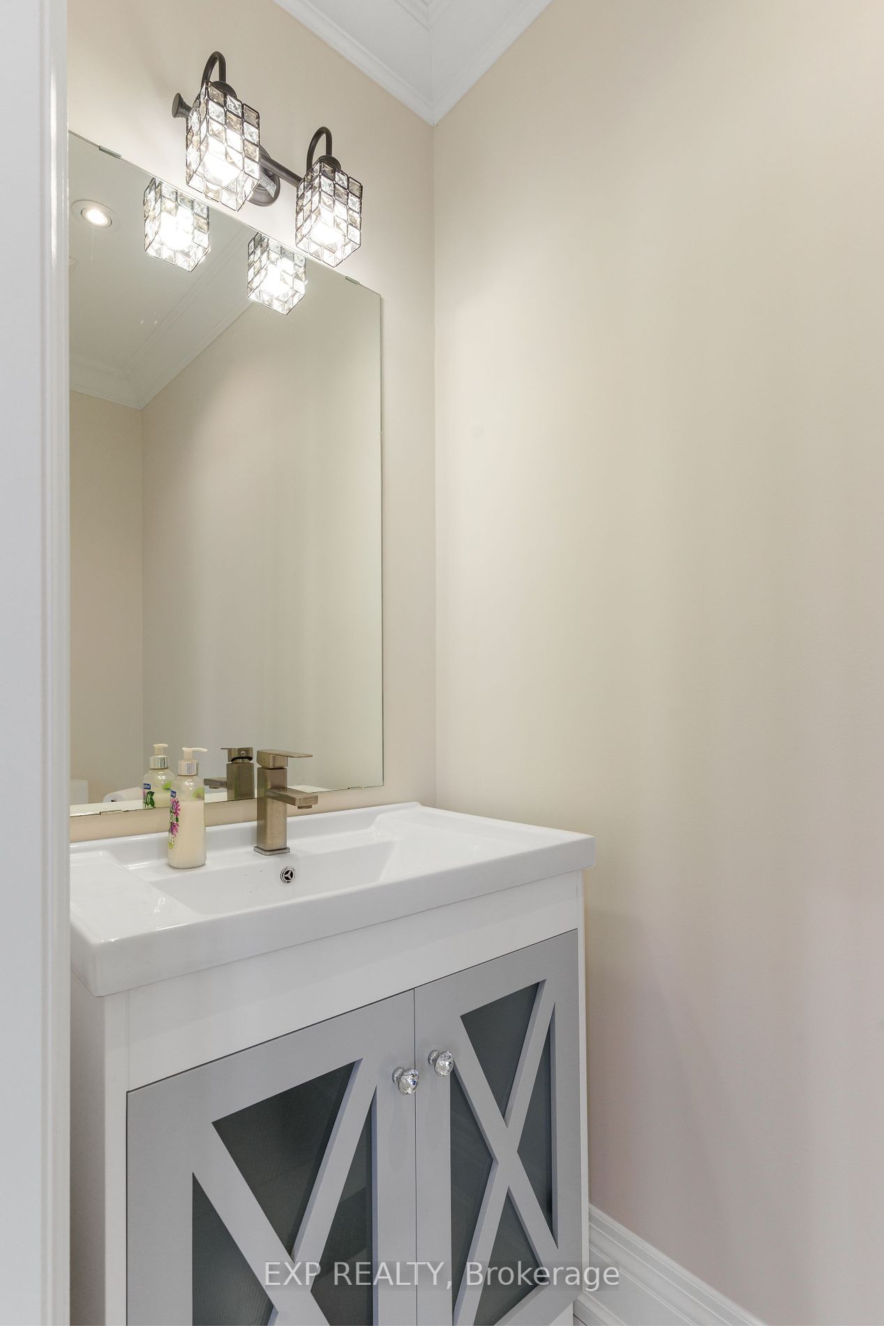 52 Titan Tr Property Photo 7
