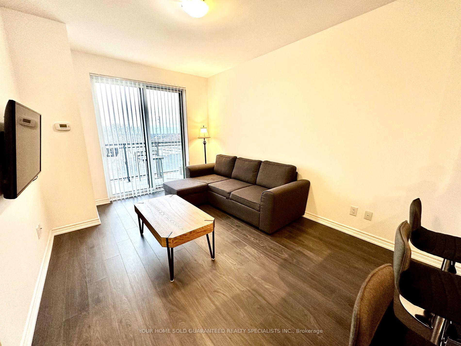 11611 Yonge St 10 Property Photo 8