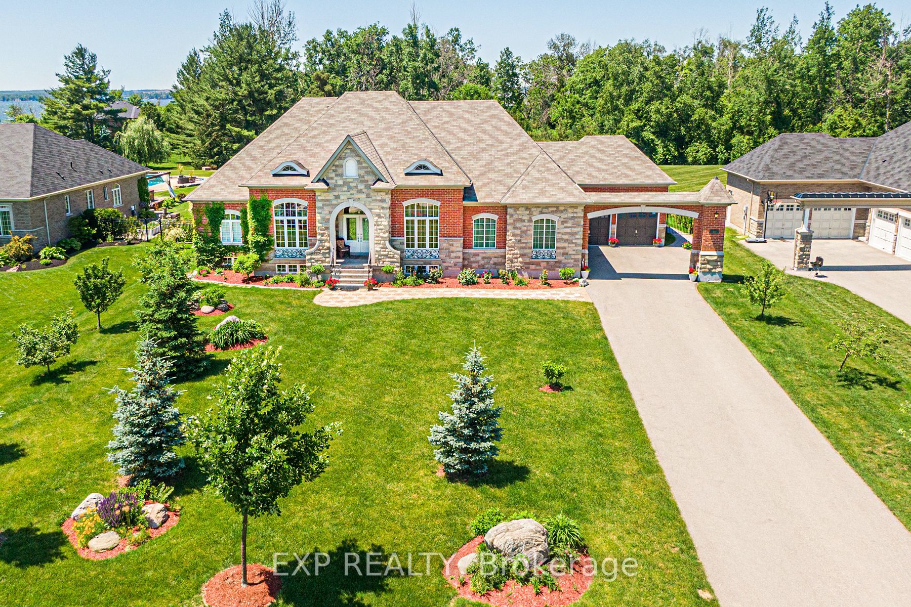 18 Wolford Crt Property Photo 1