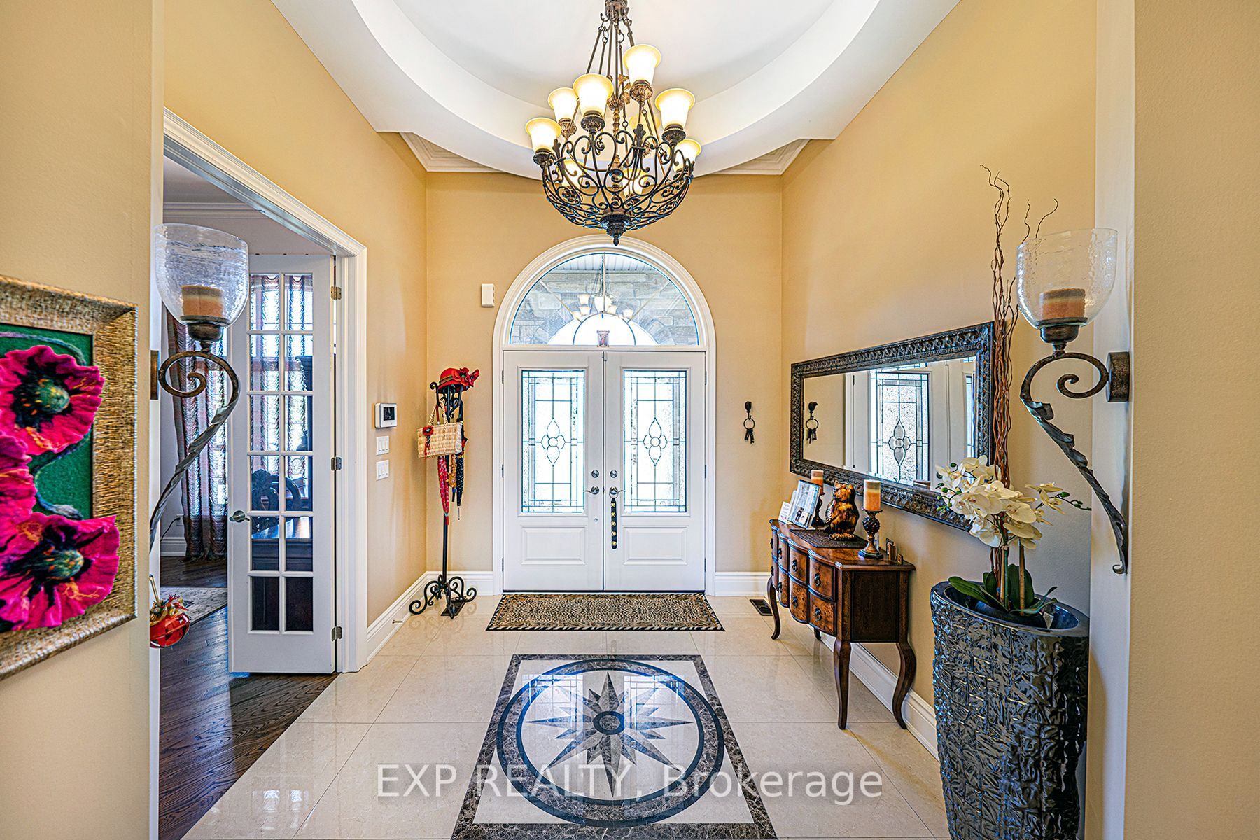 18 Wolford Crt Property Photo 6