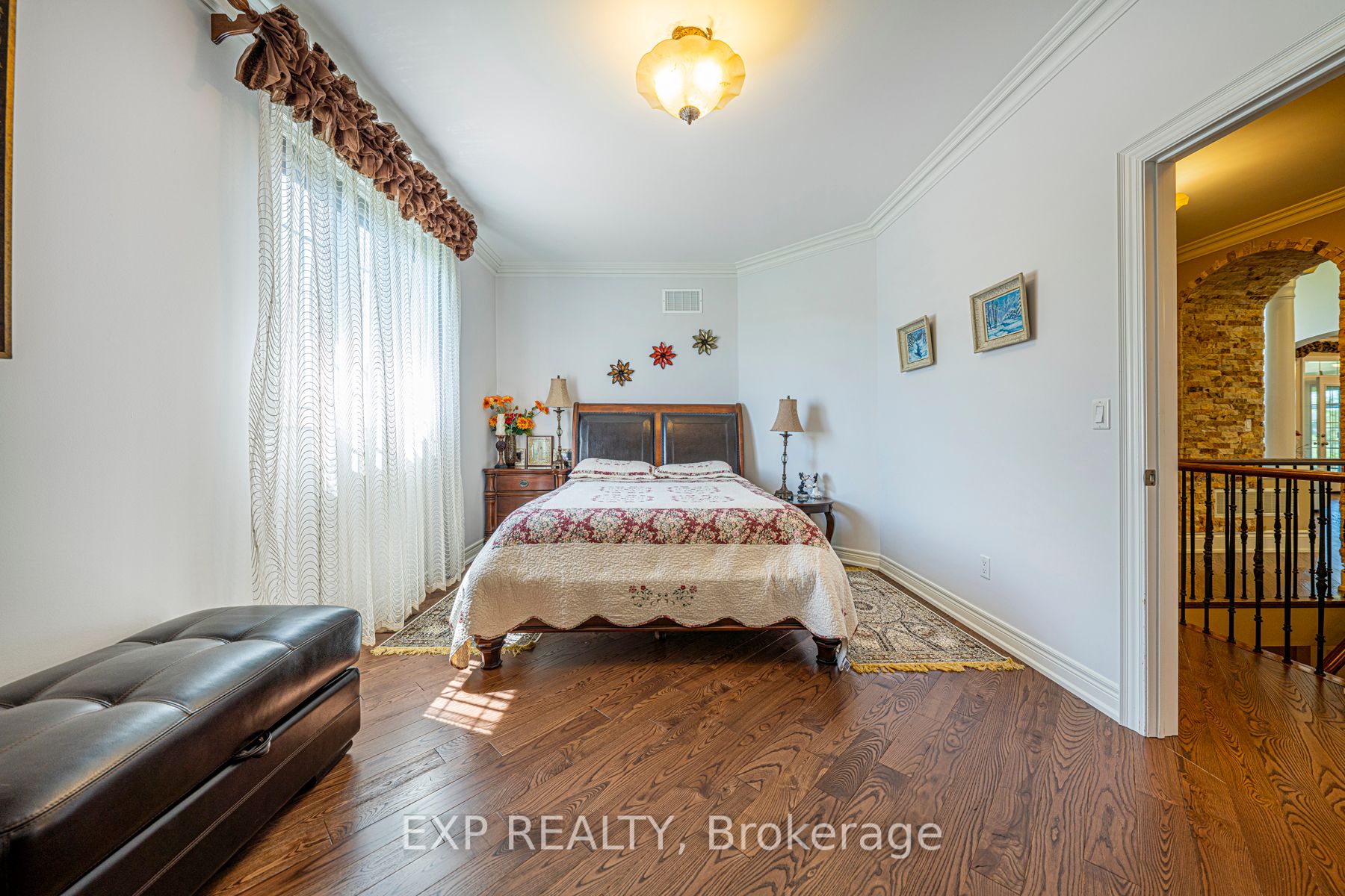 18 Wolford Crt Property Photo 20