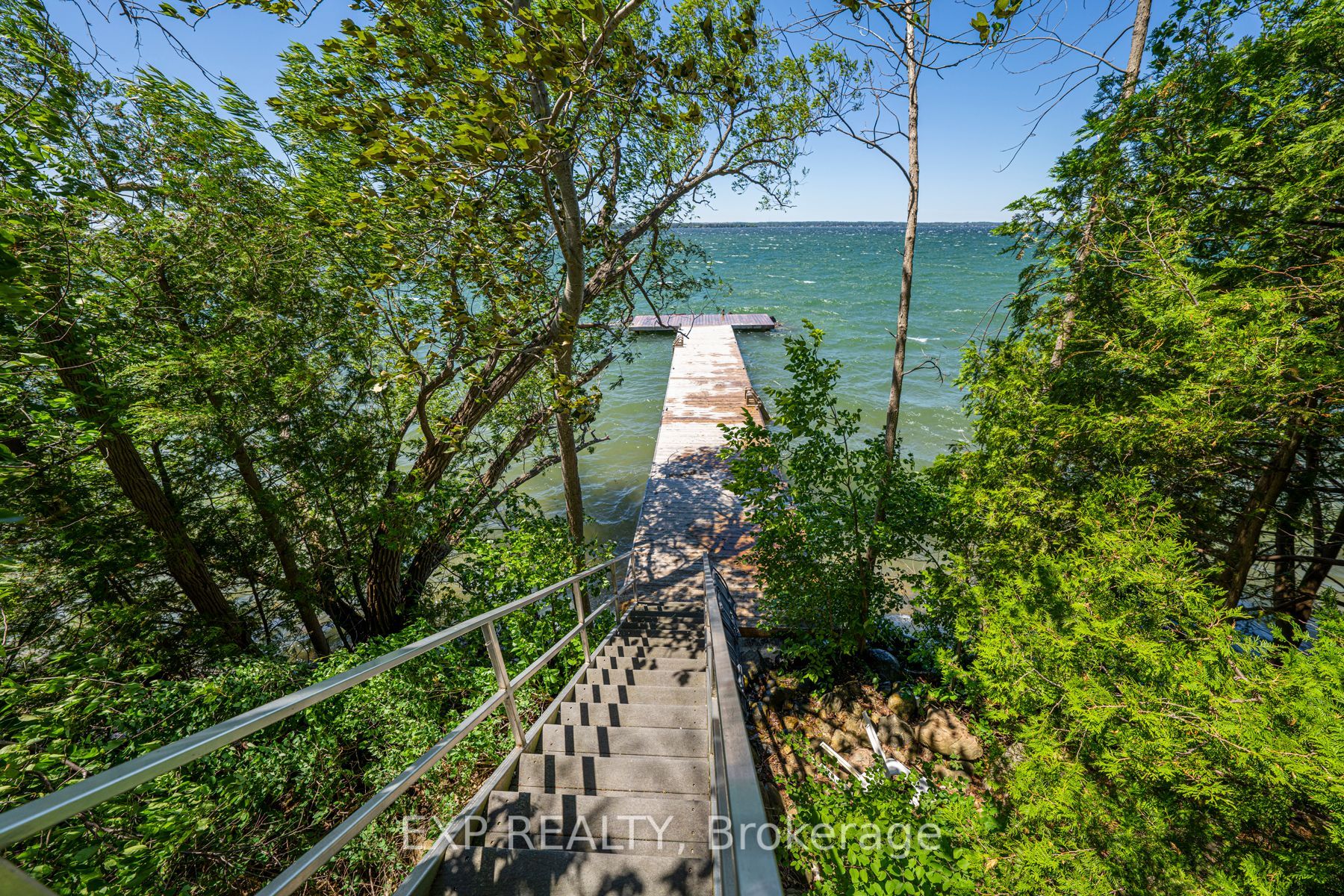18 Wolford Crt Property Photo 38
