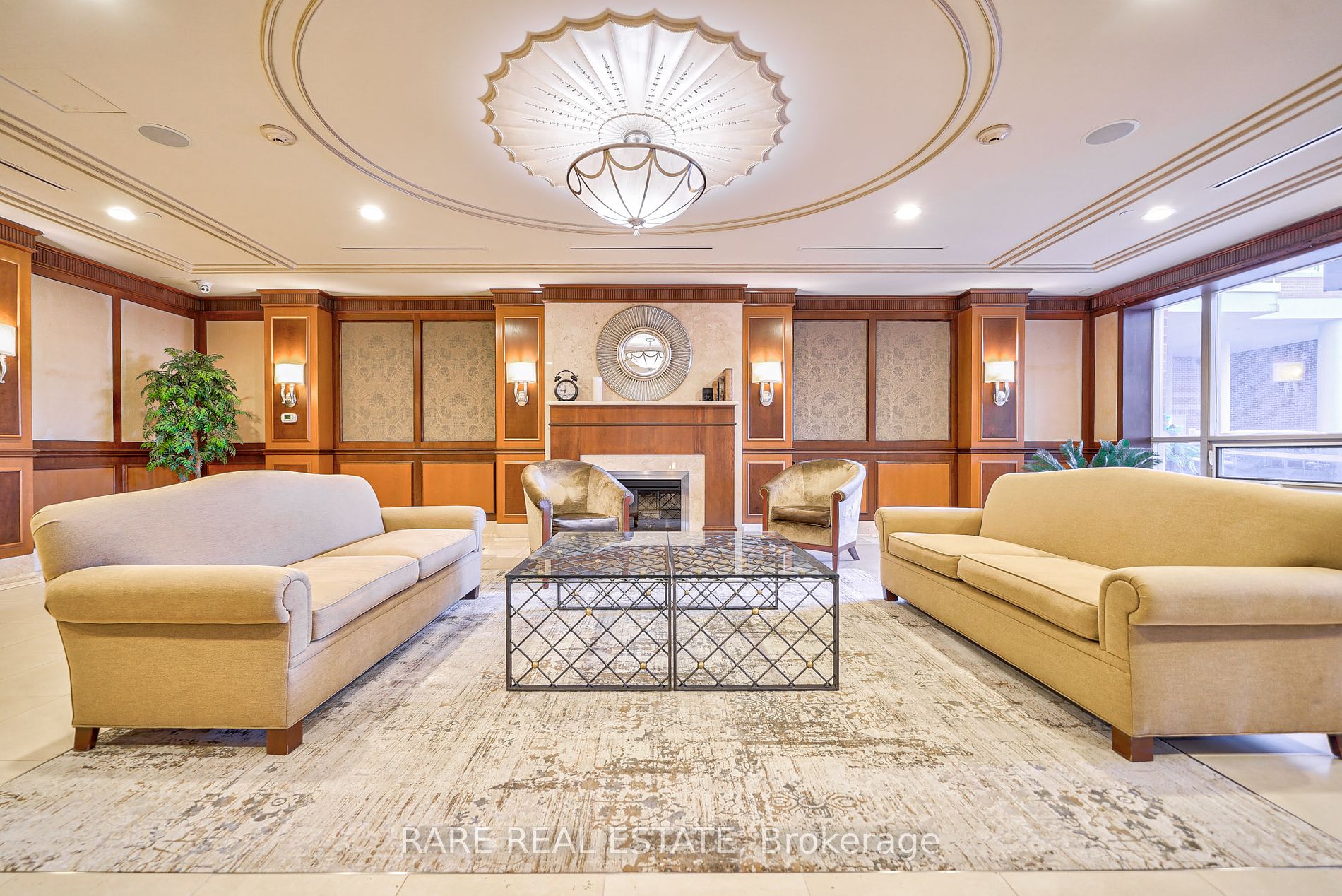10101 Yonge St 19 Property Photo 6
