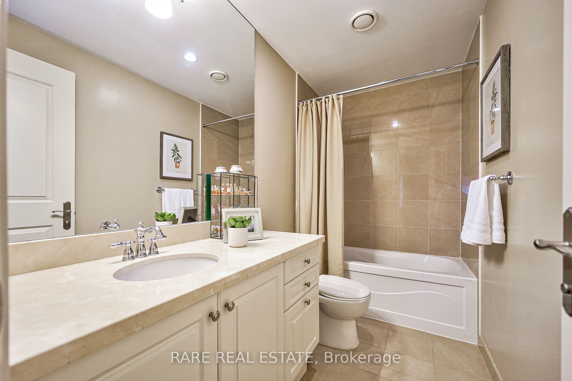 10101 Yonge St 19 Property Photo 30